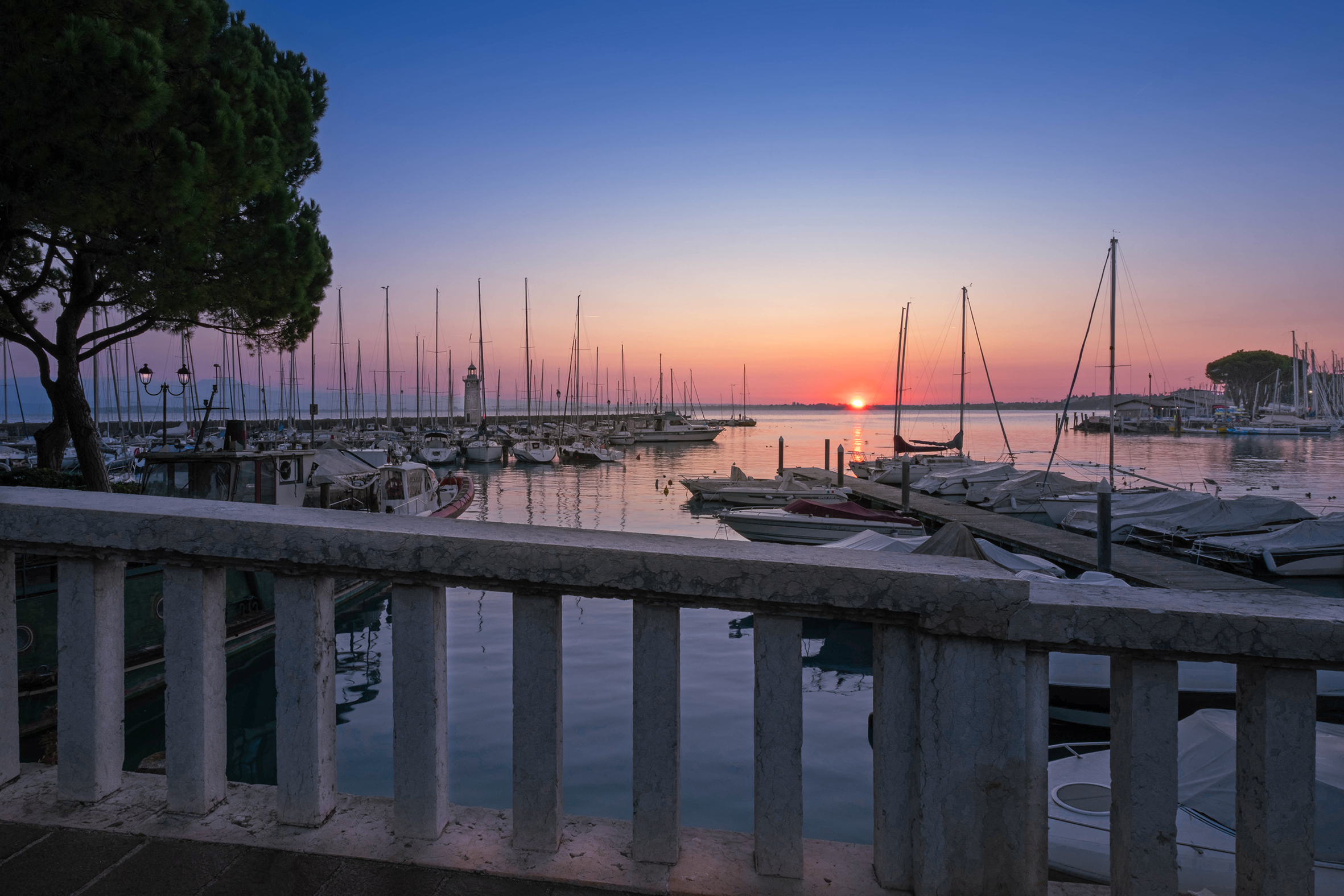 Sunrise in Desenzano