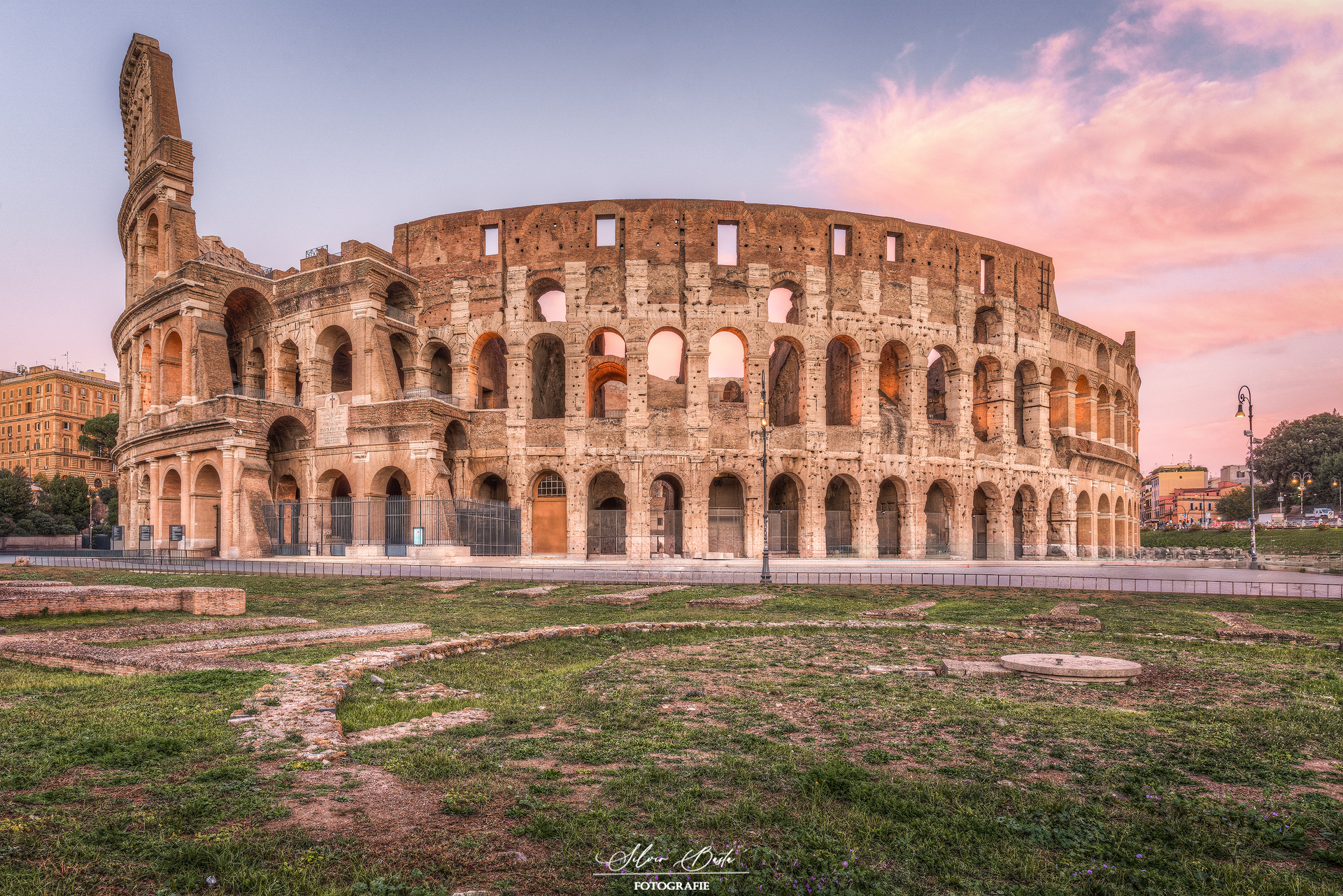 COLISEUM