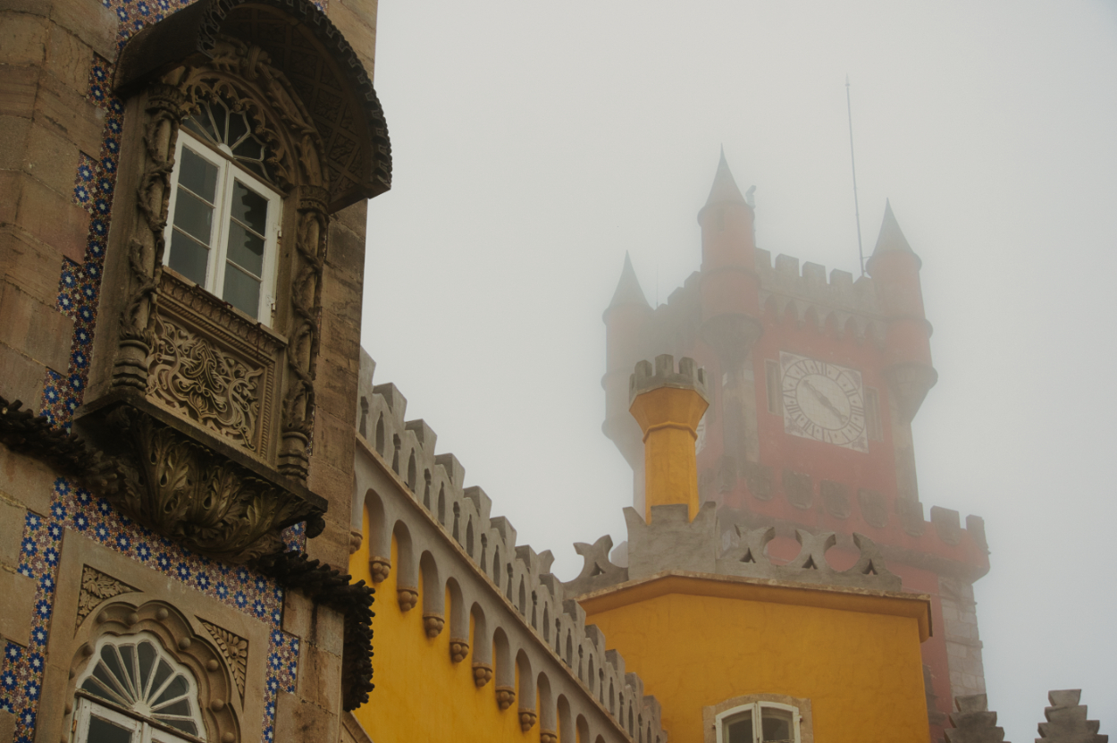 il castello nella nebbia