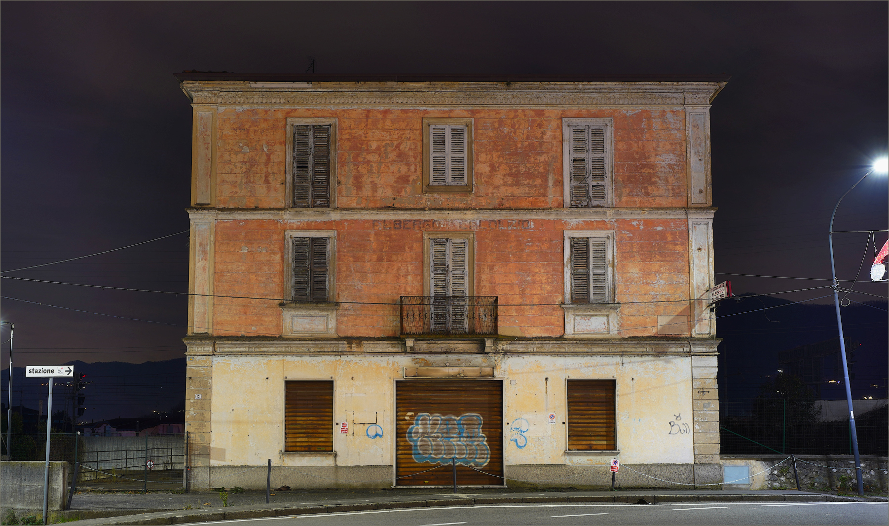 Ex-Hotel 'Calolzio' in Calolziocorte (LC)