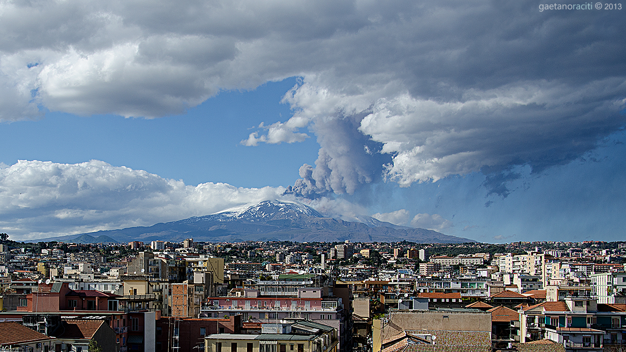 Etna paroxysm 04/03/2013