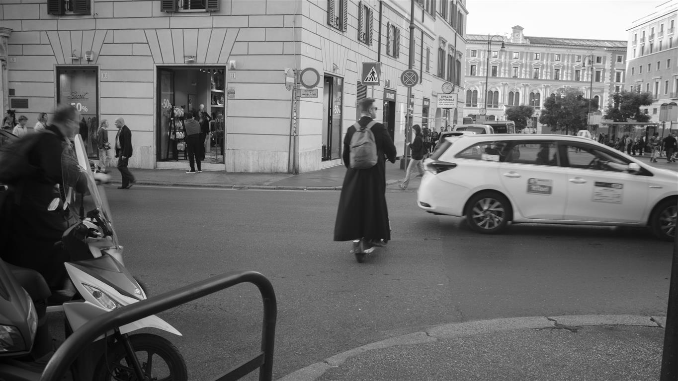 Monotheistic scooter rider
