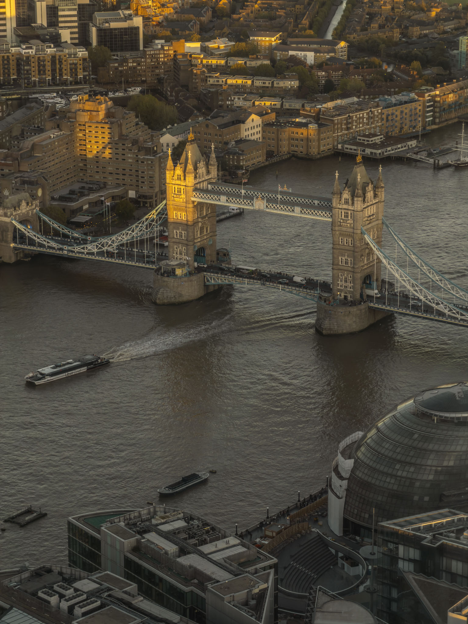 Towerbridge al tramonto dallo shard