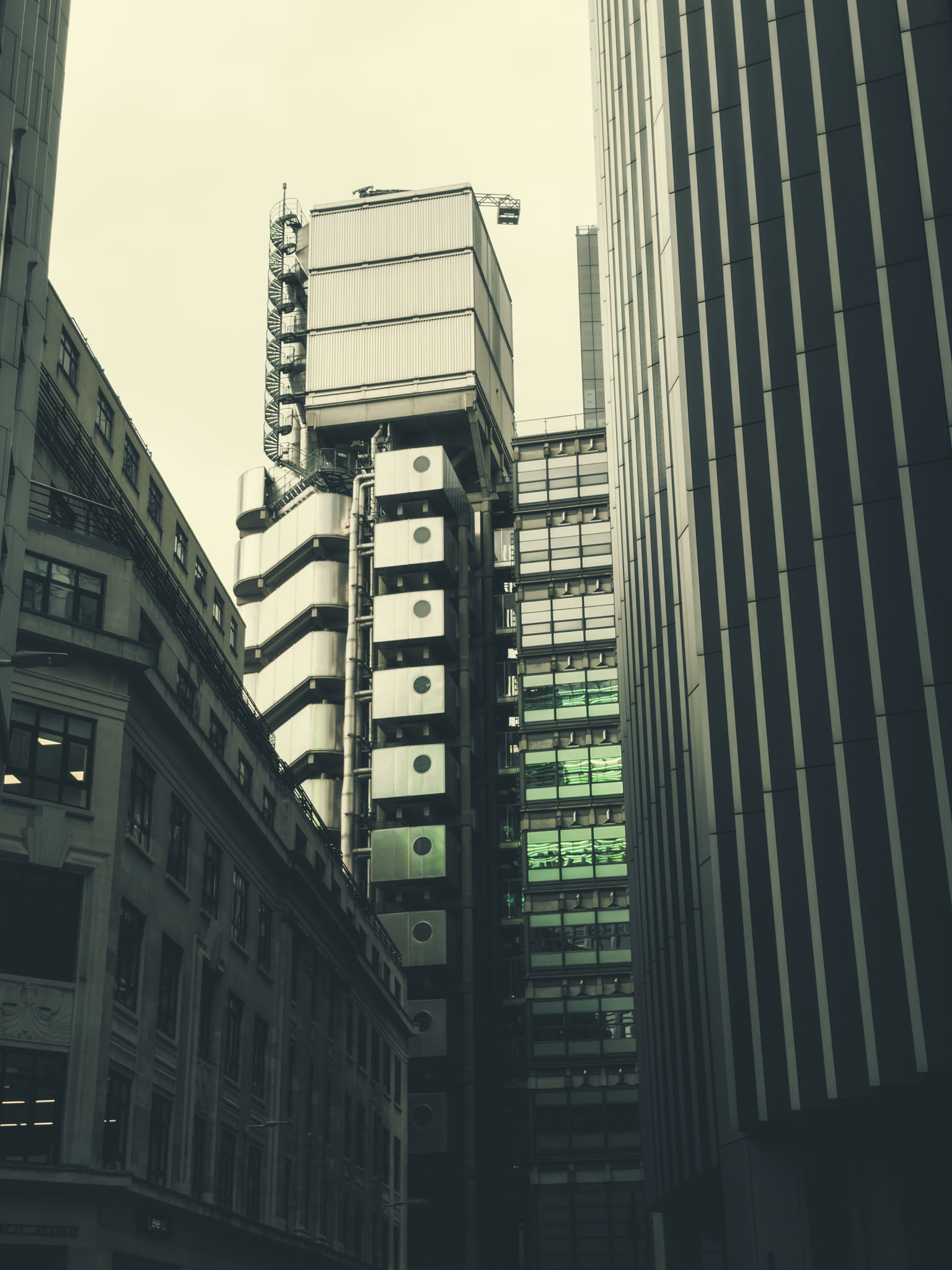 London Lloyds and the Green Reflection