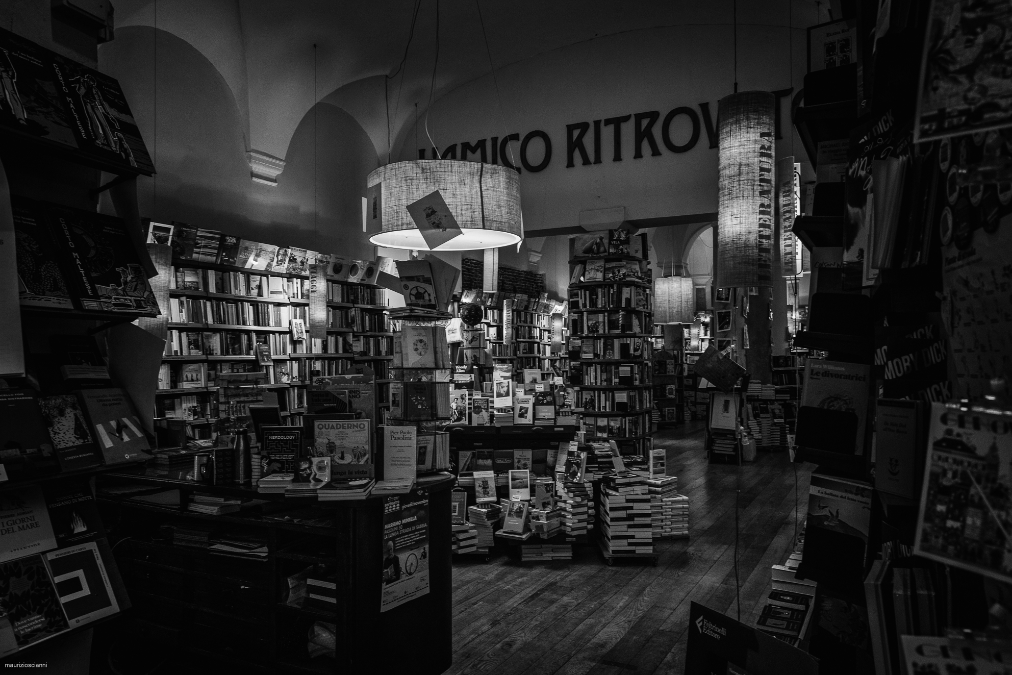 street..la libreria