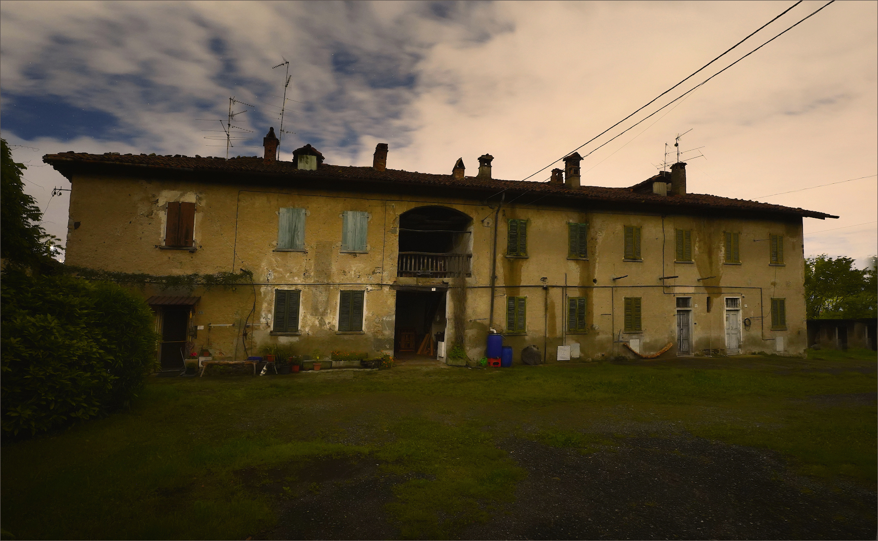 Carbusate, un borgo in stato di abbandono, di degrado