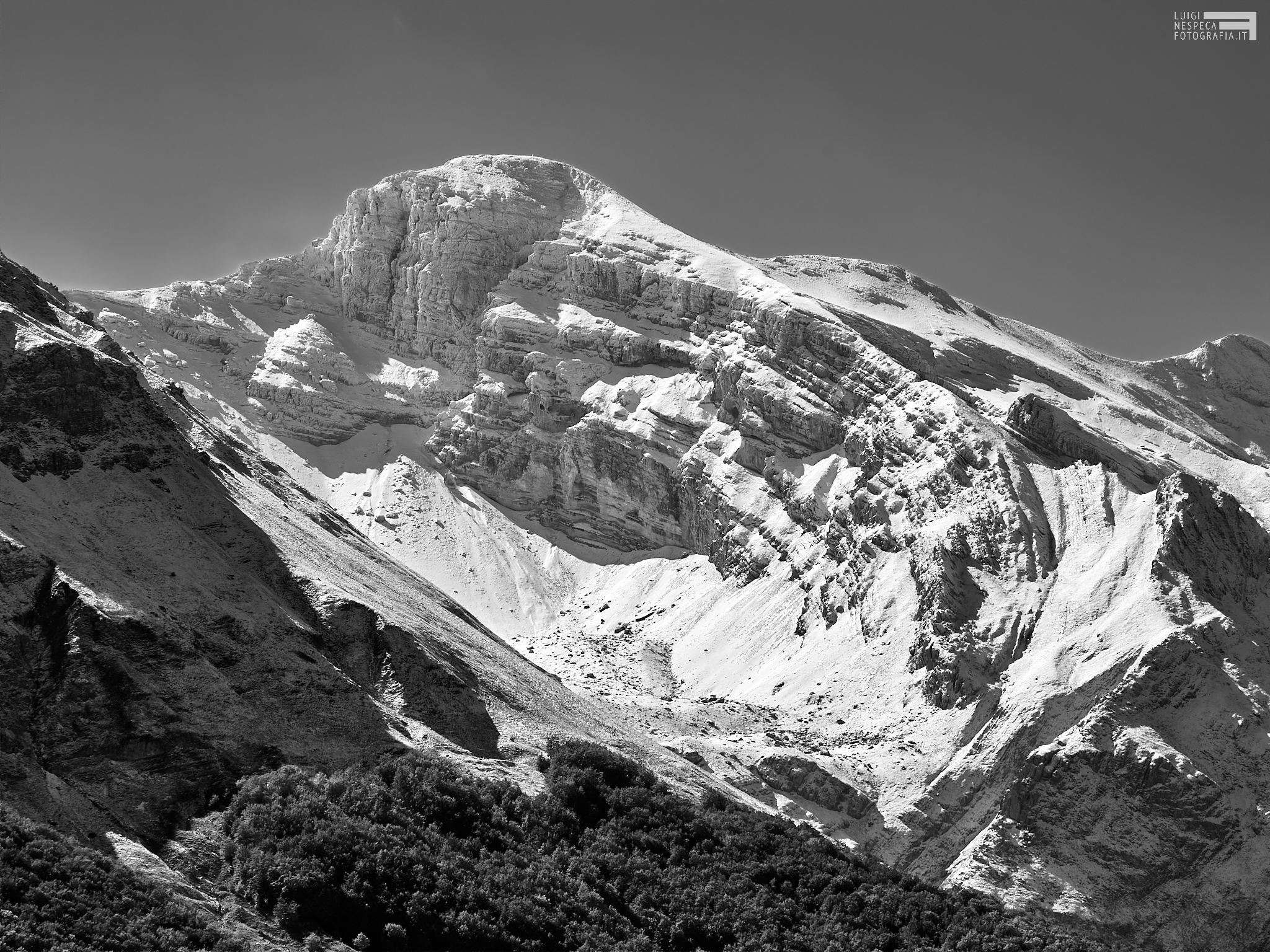First Snow at the GRAN SASSO - Prati di Tivo