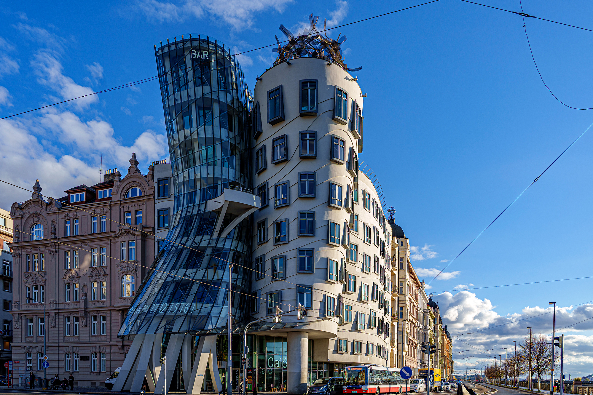 Dancing House