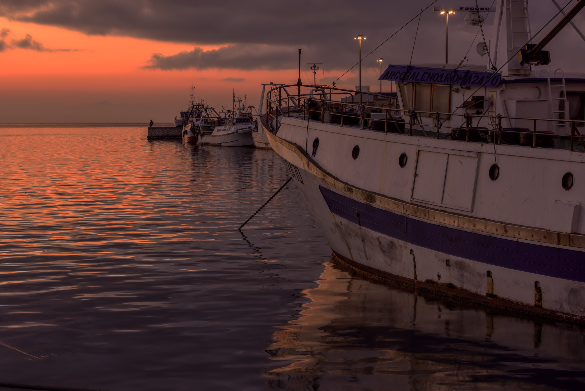 First colors of the day on the harbor