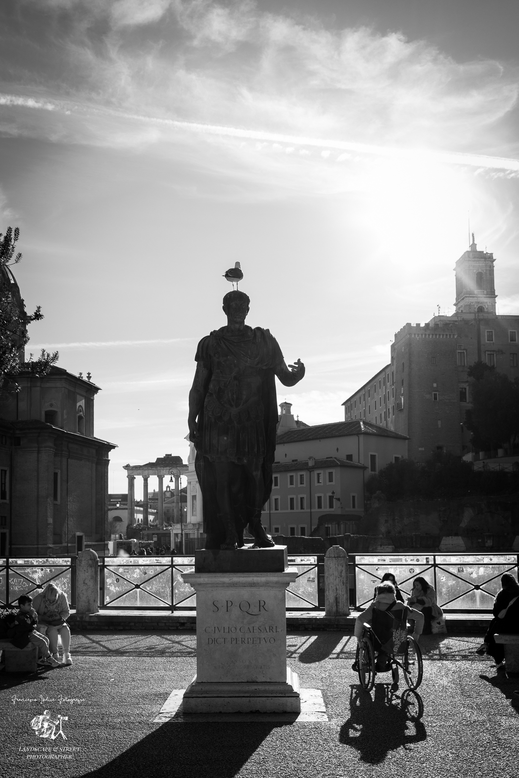 via dei Fori Imperiali, street moment, Roma