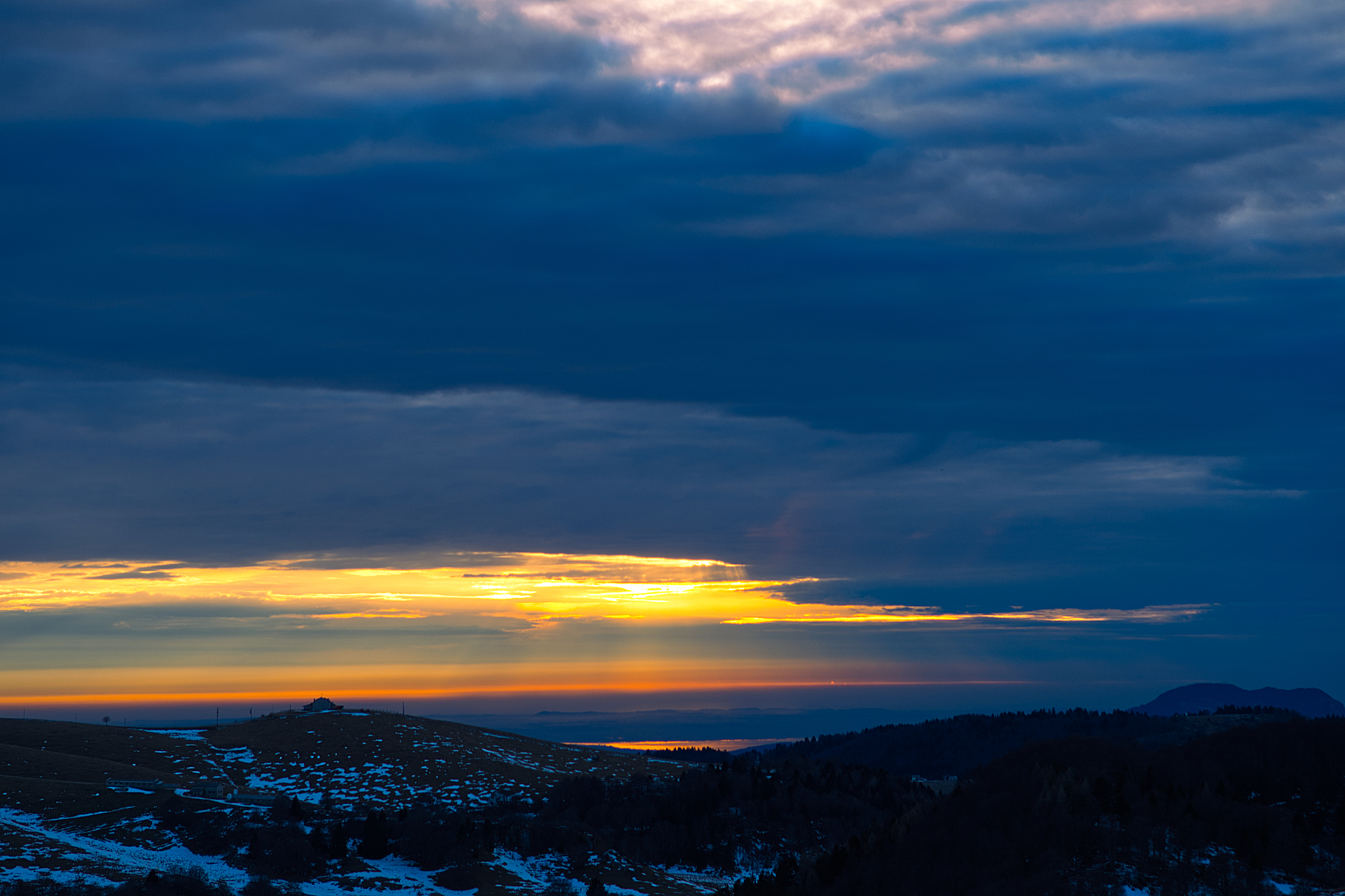 "You can see the lake"