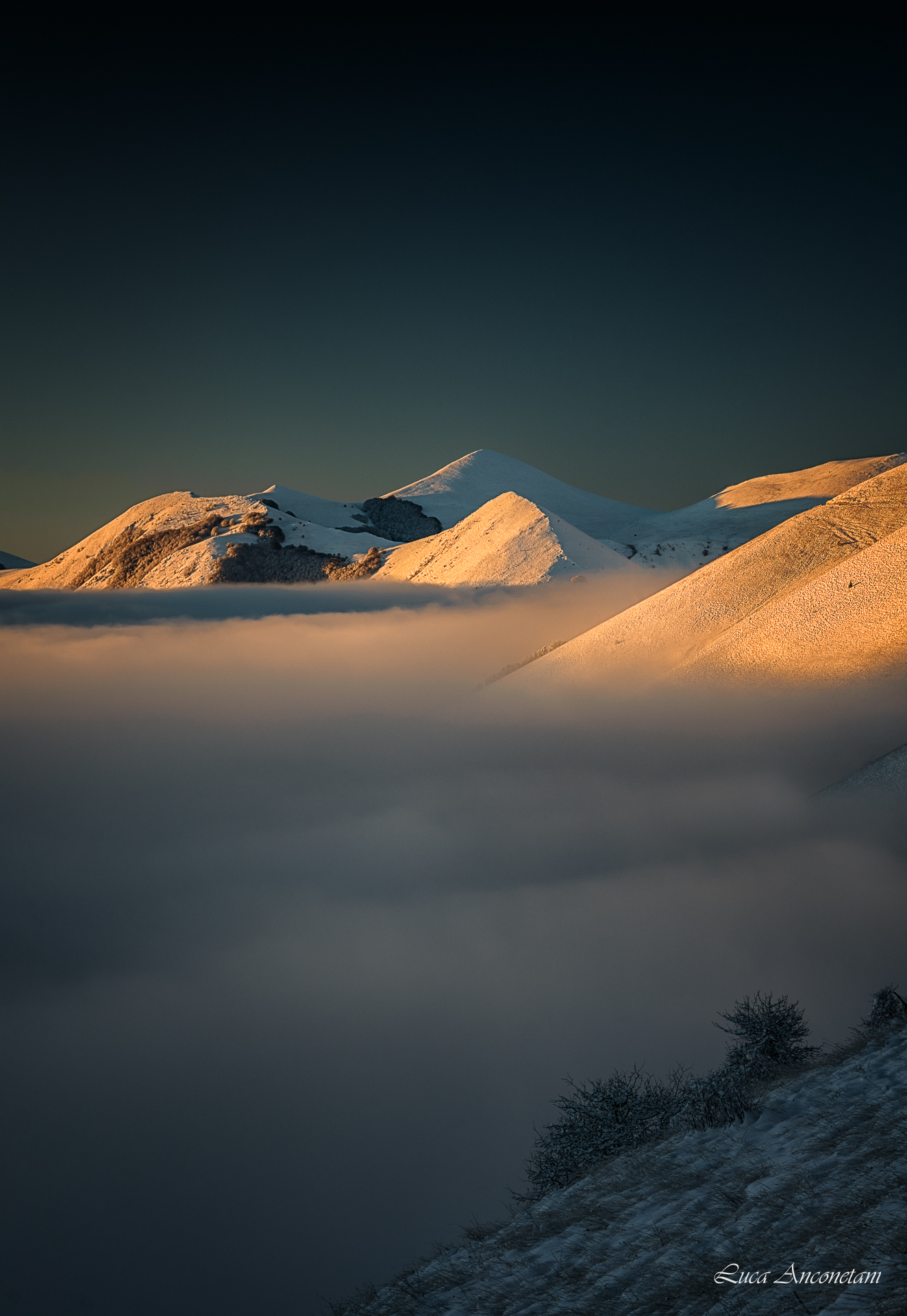 First lights in Castelluccio