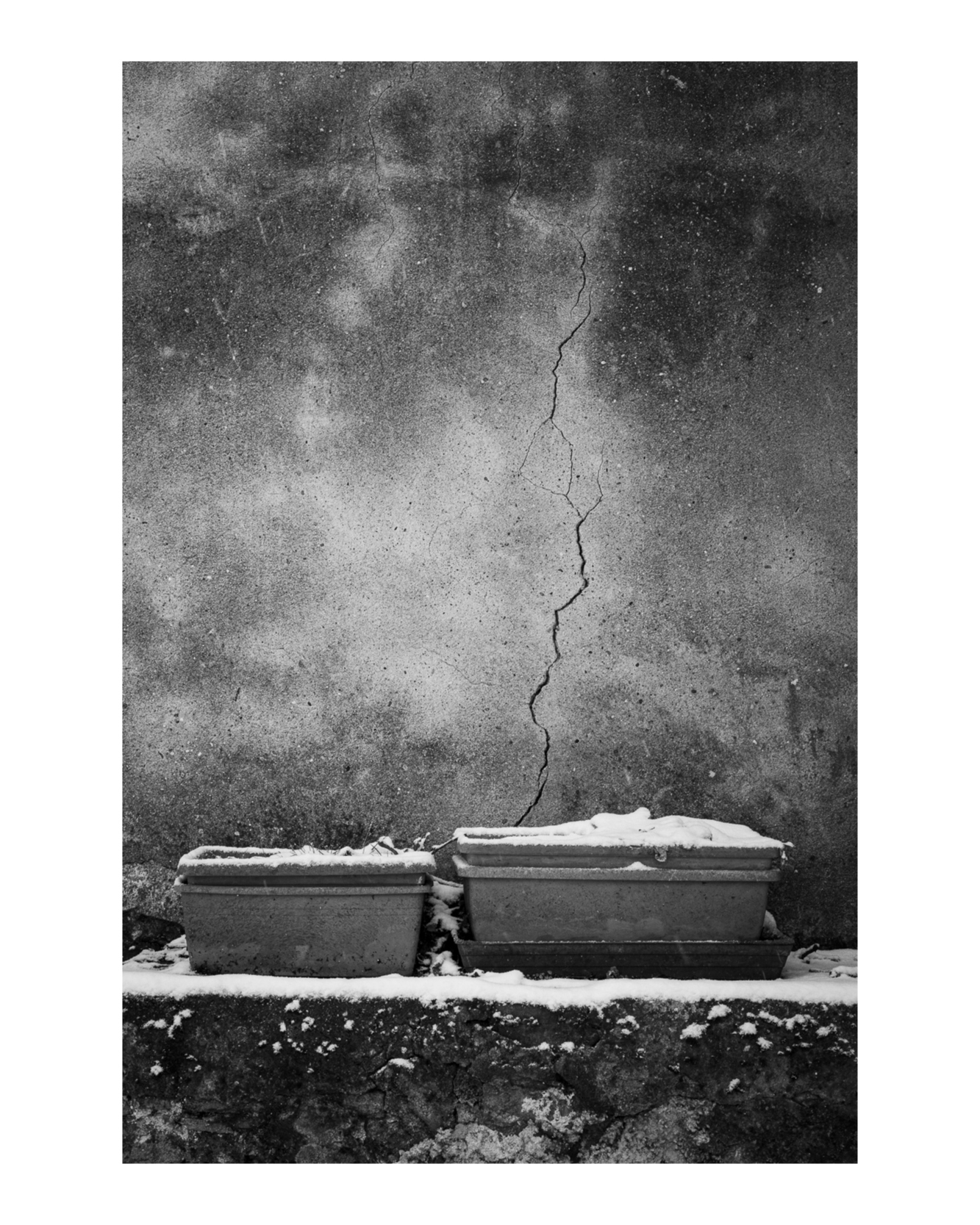The immobile passage of time