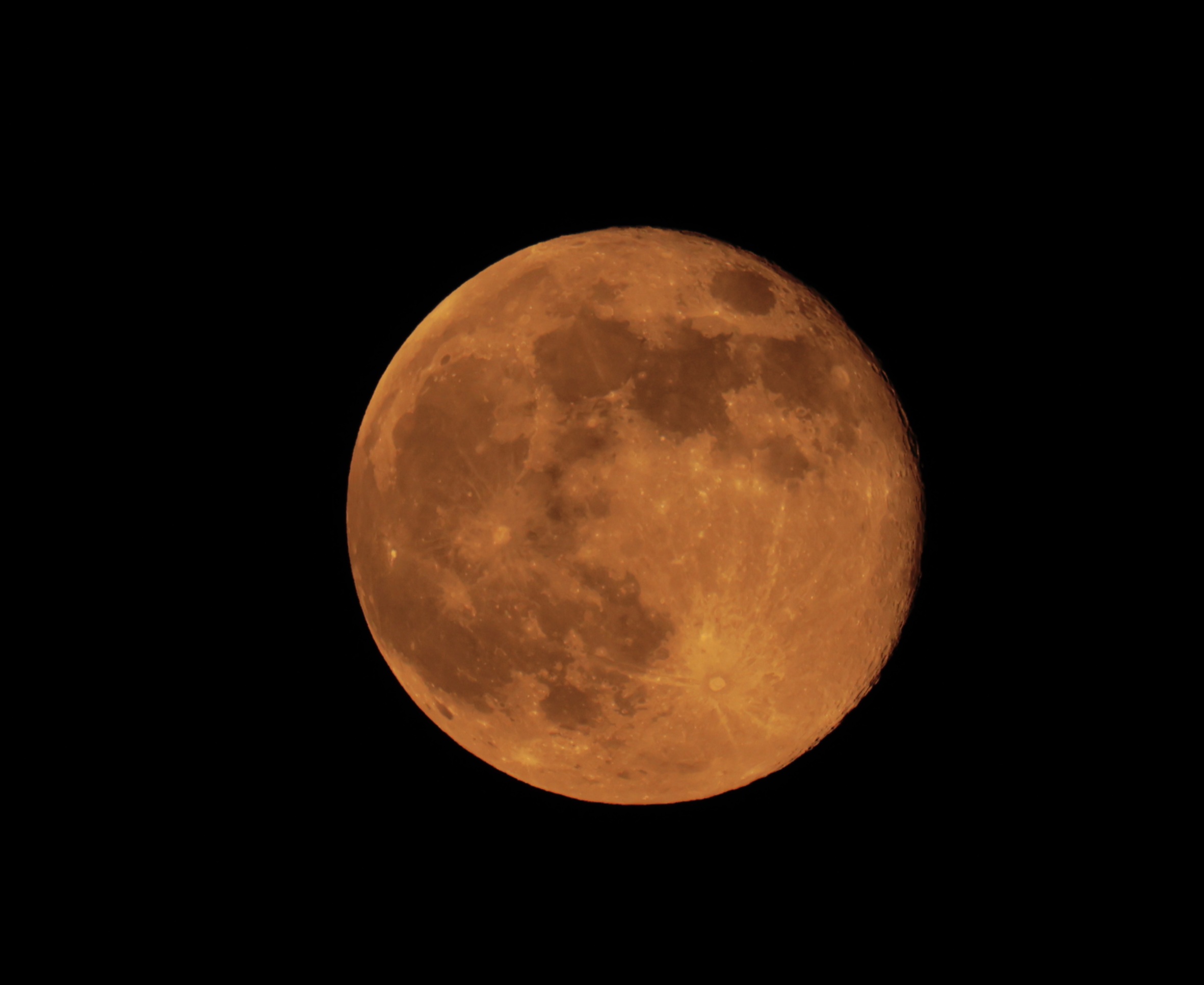 The moon of San Giulio