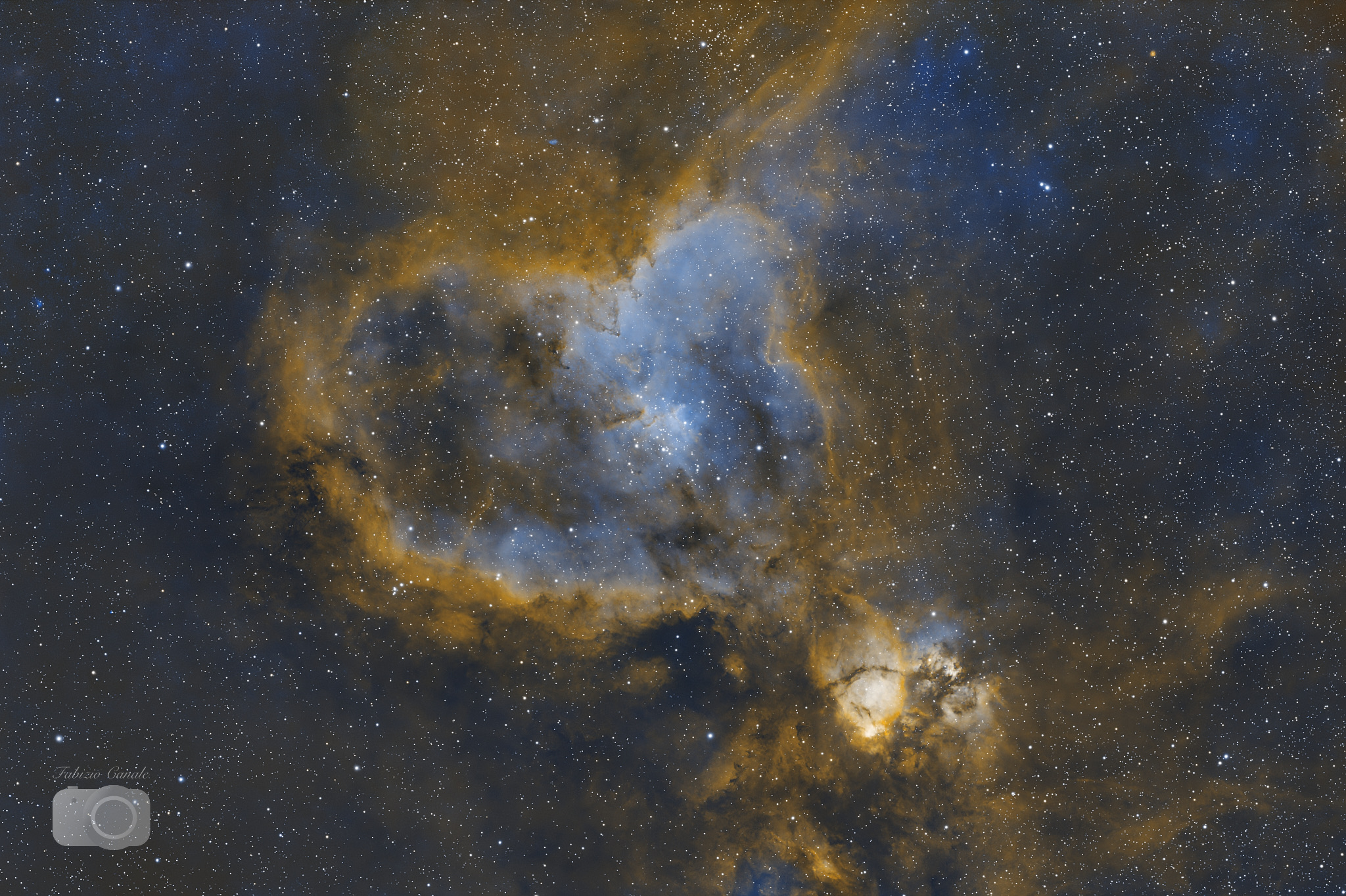 IC1805 - Heart Nebula in HOO