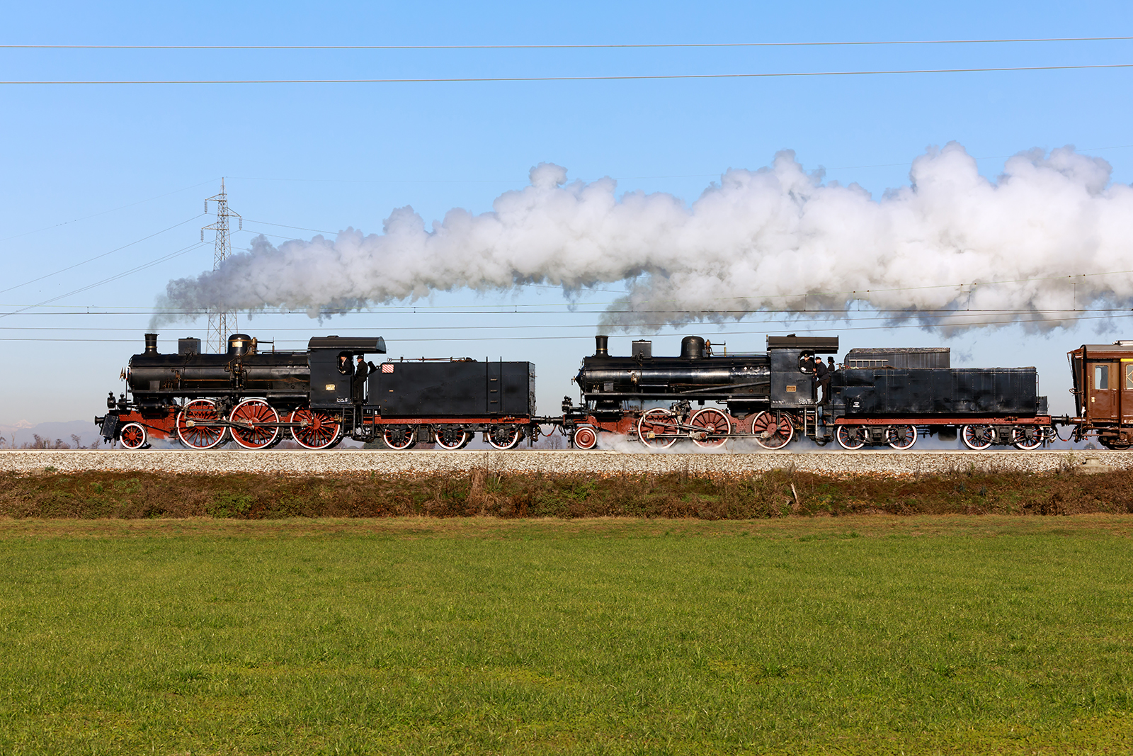 Double steam locomotive