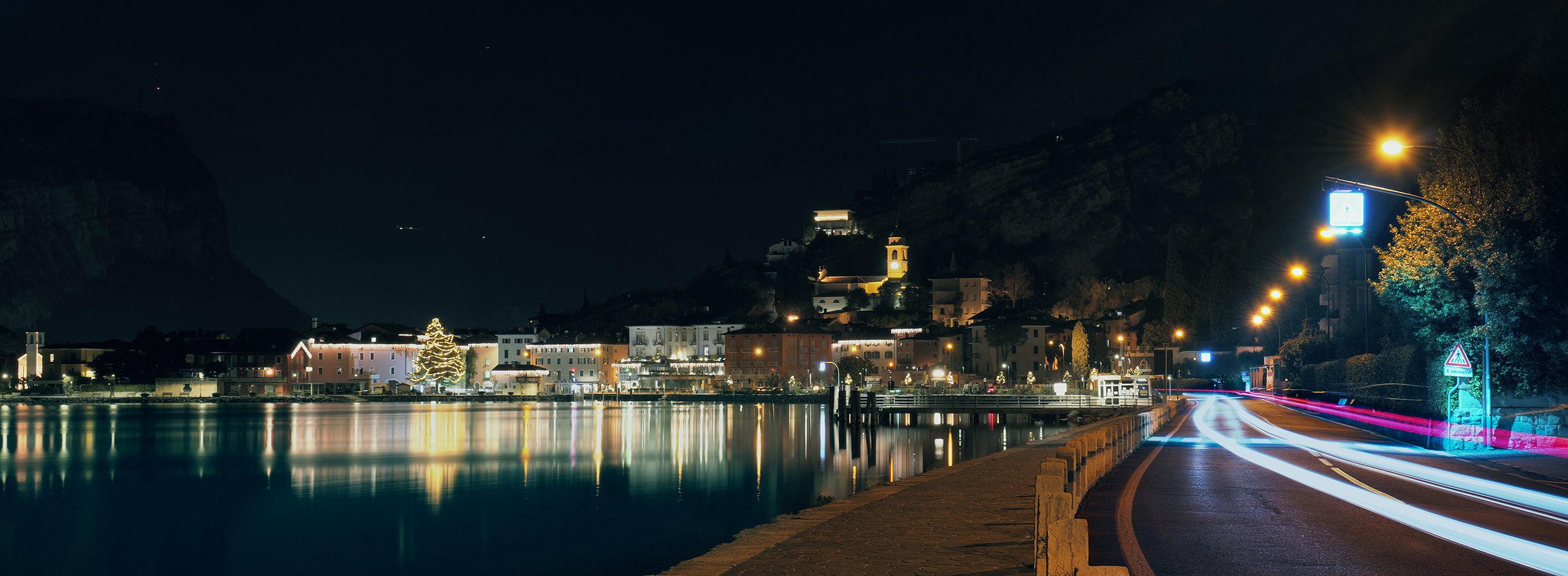 Christmas atmosphere on Lake Garda