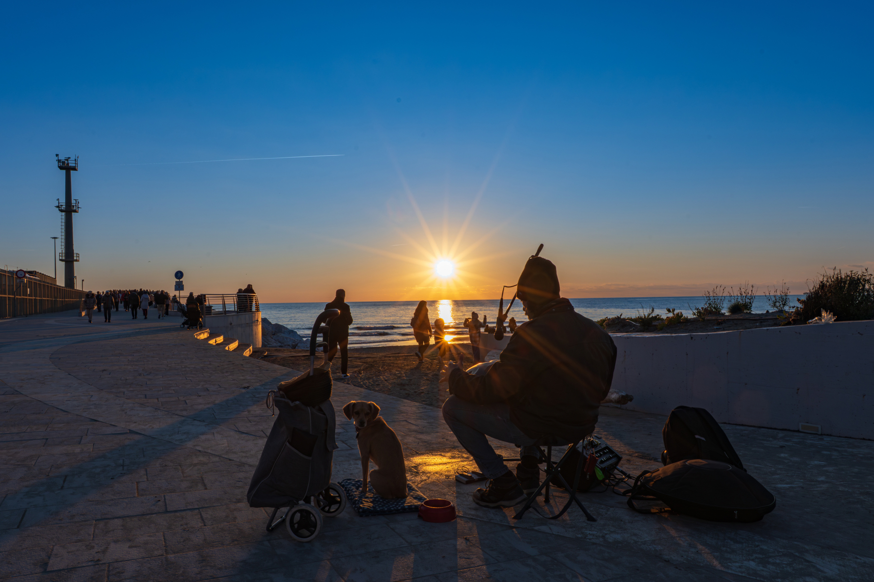 Marina di Carrara - Tramonta il 2025