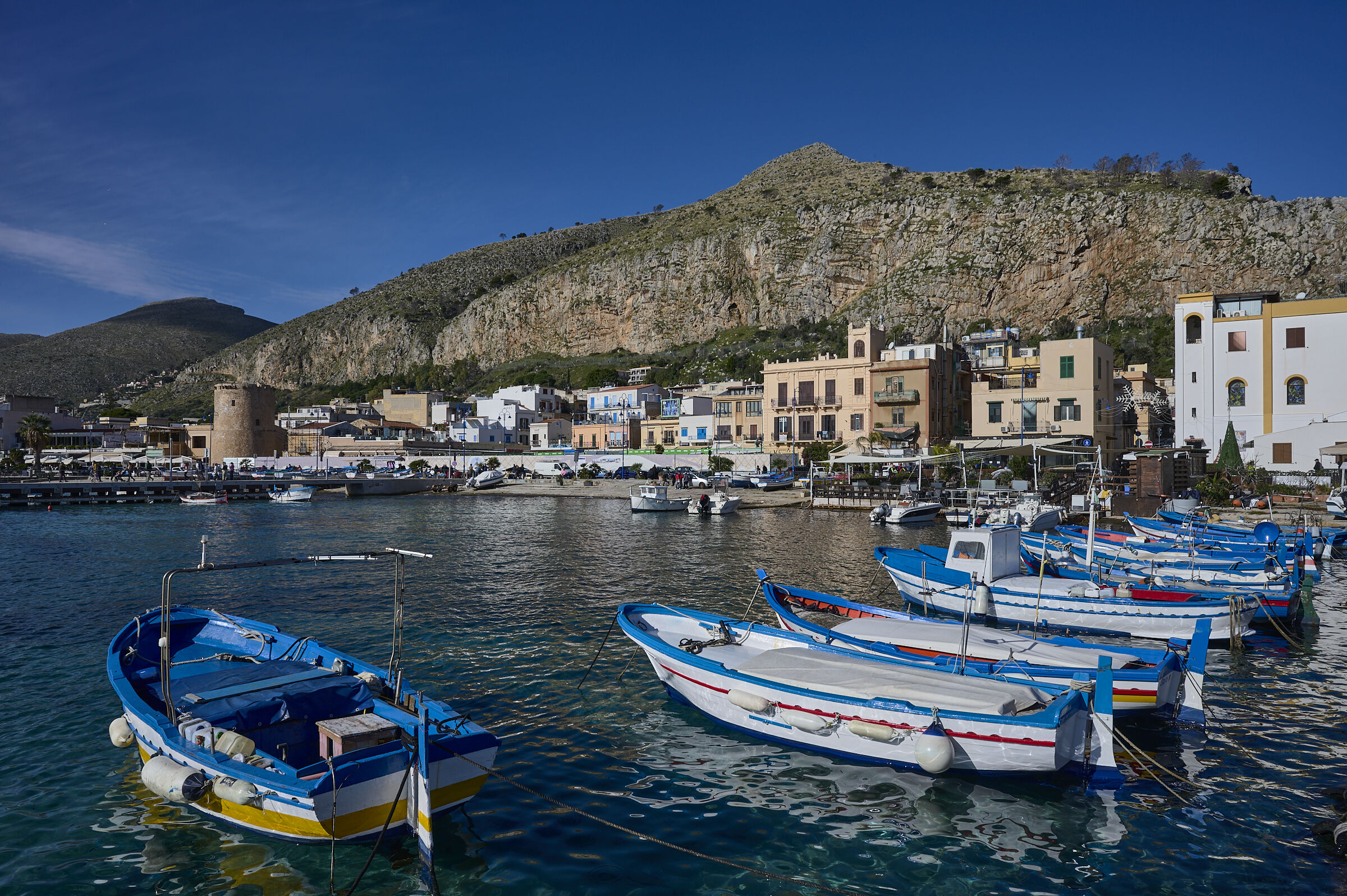 il porticciolo di Mondello il giorno di Natale