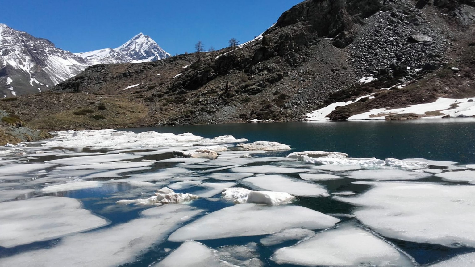 Lago di Loie in val di Cogne