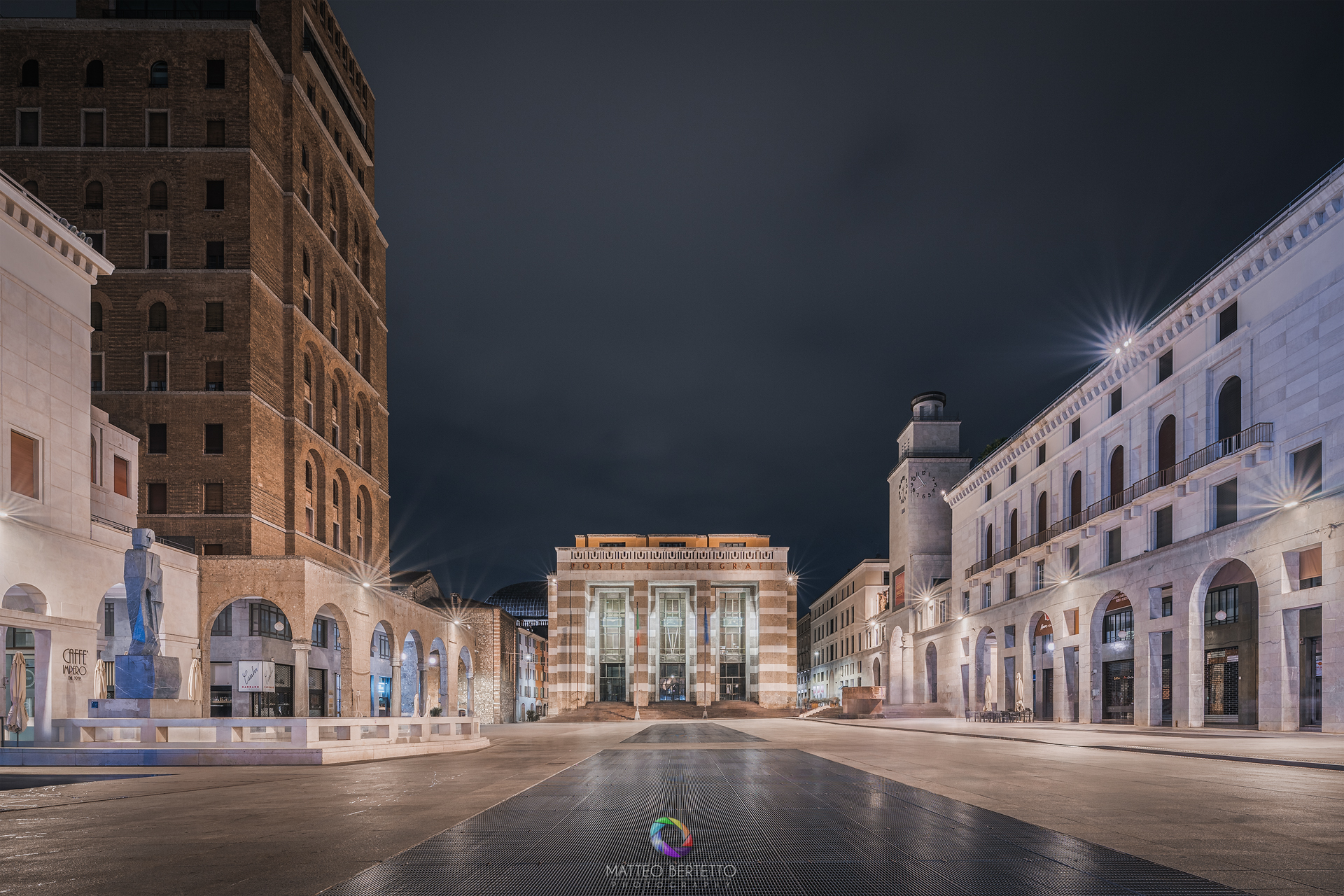 Brescia - Piazza della Vittoria