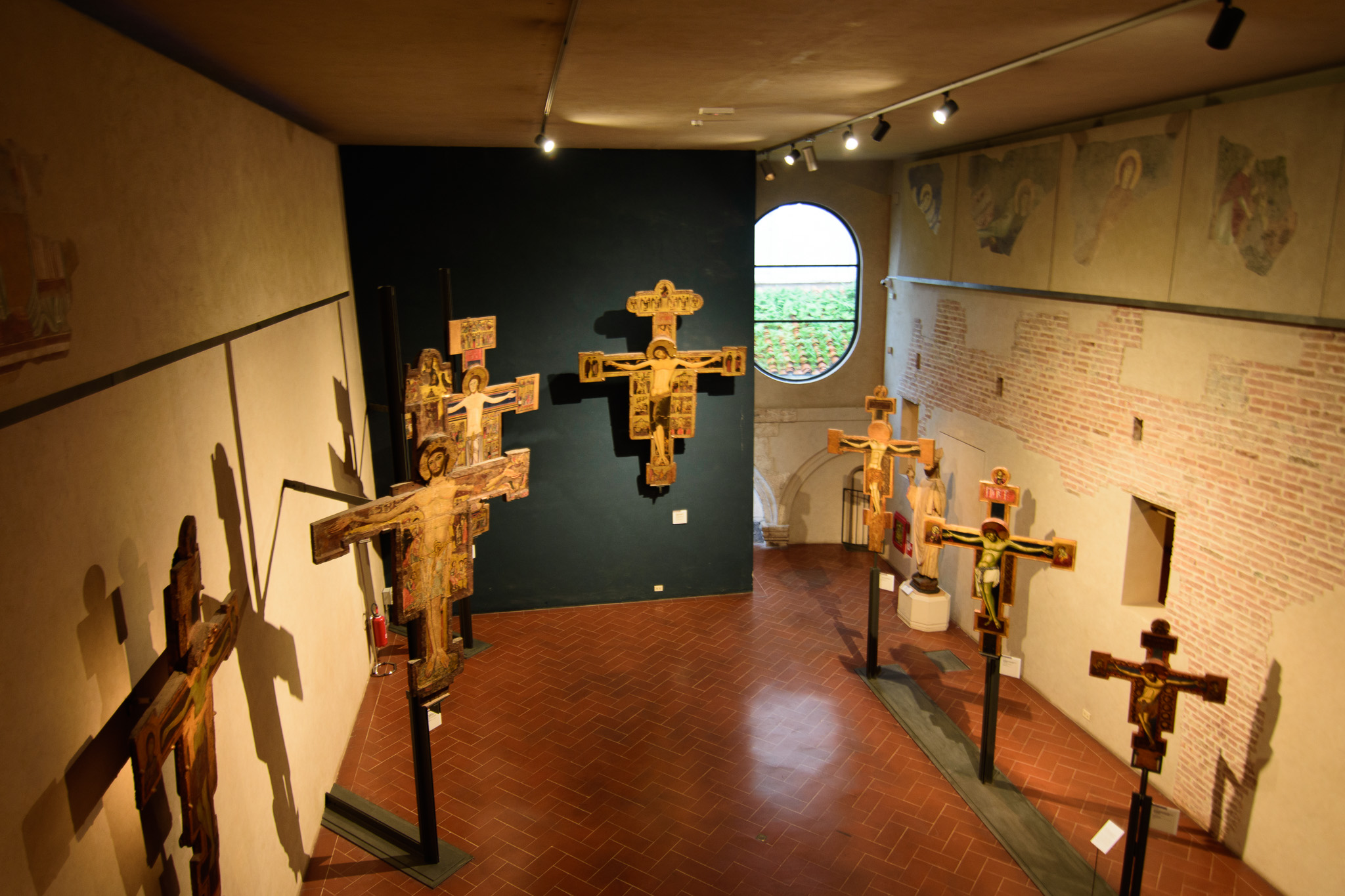 sala dei crocifissi  san matteo