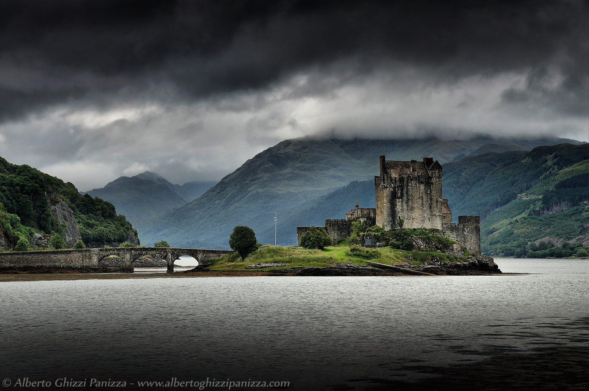 Le lands of the Highlander