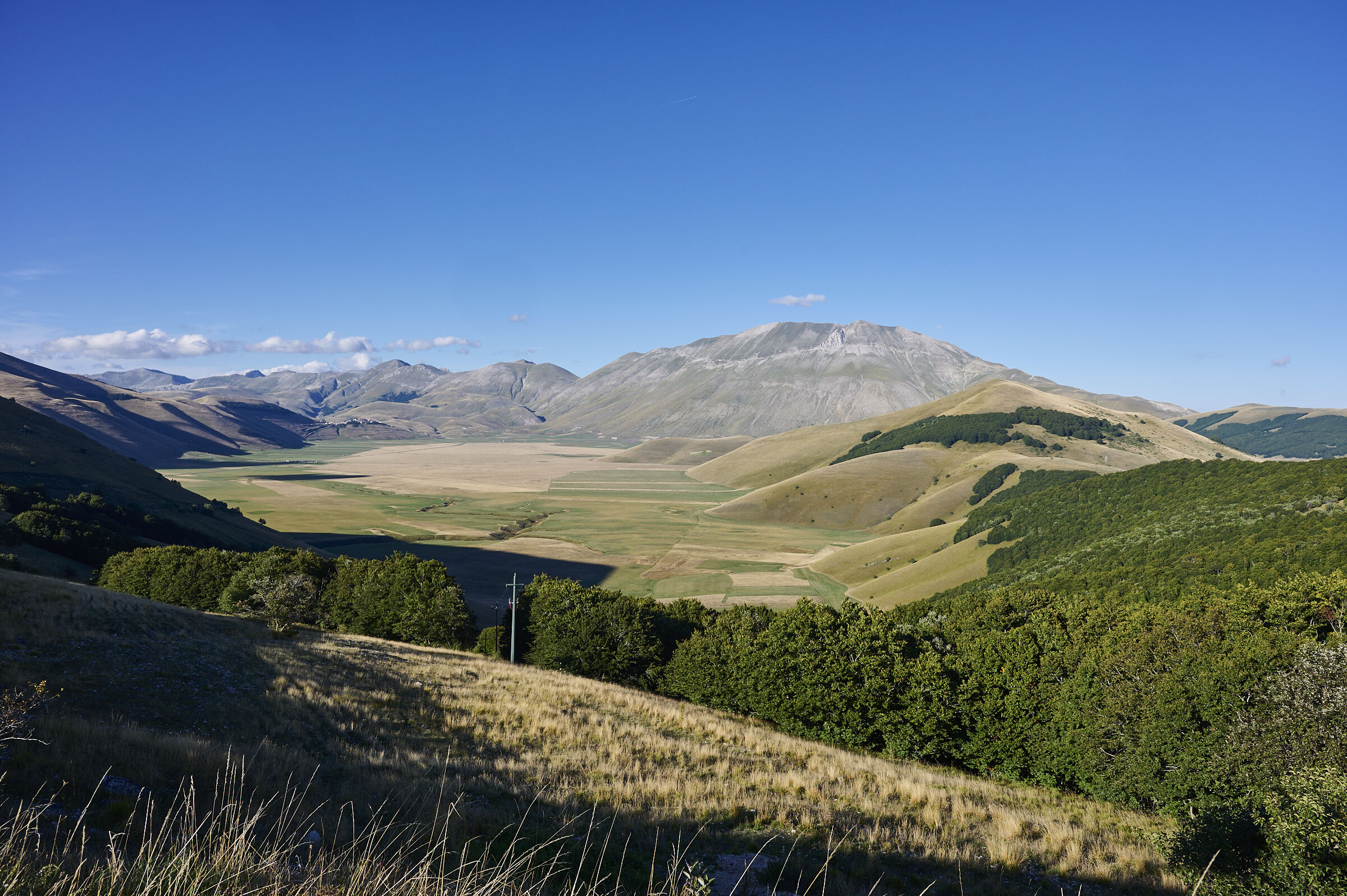 The plain of Castelluccio and Mount Vettore