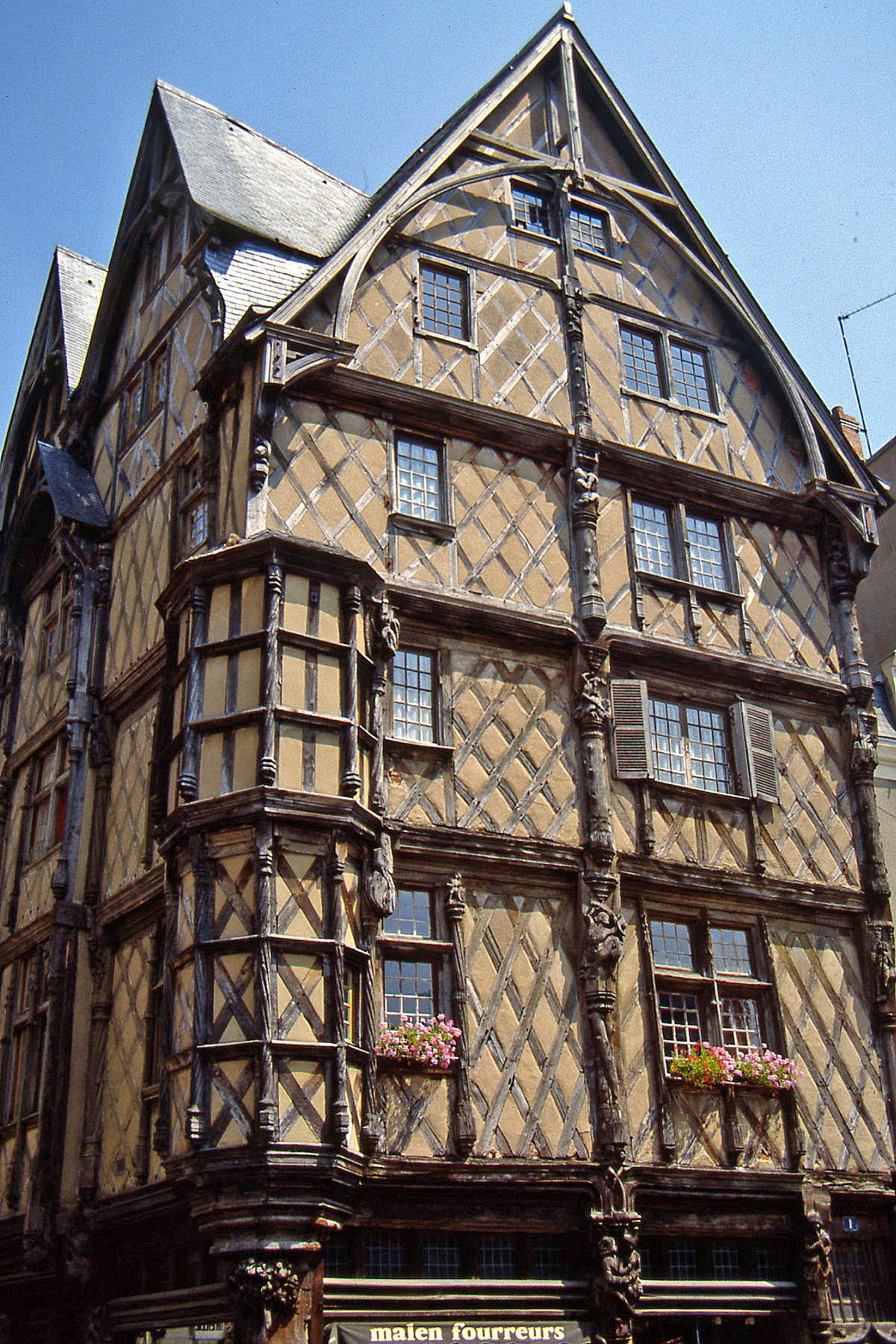 Angers (Francia): Casa a graticcio