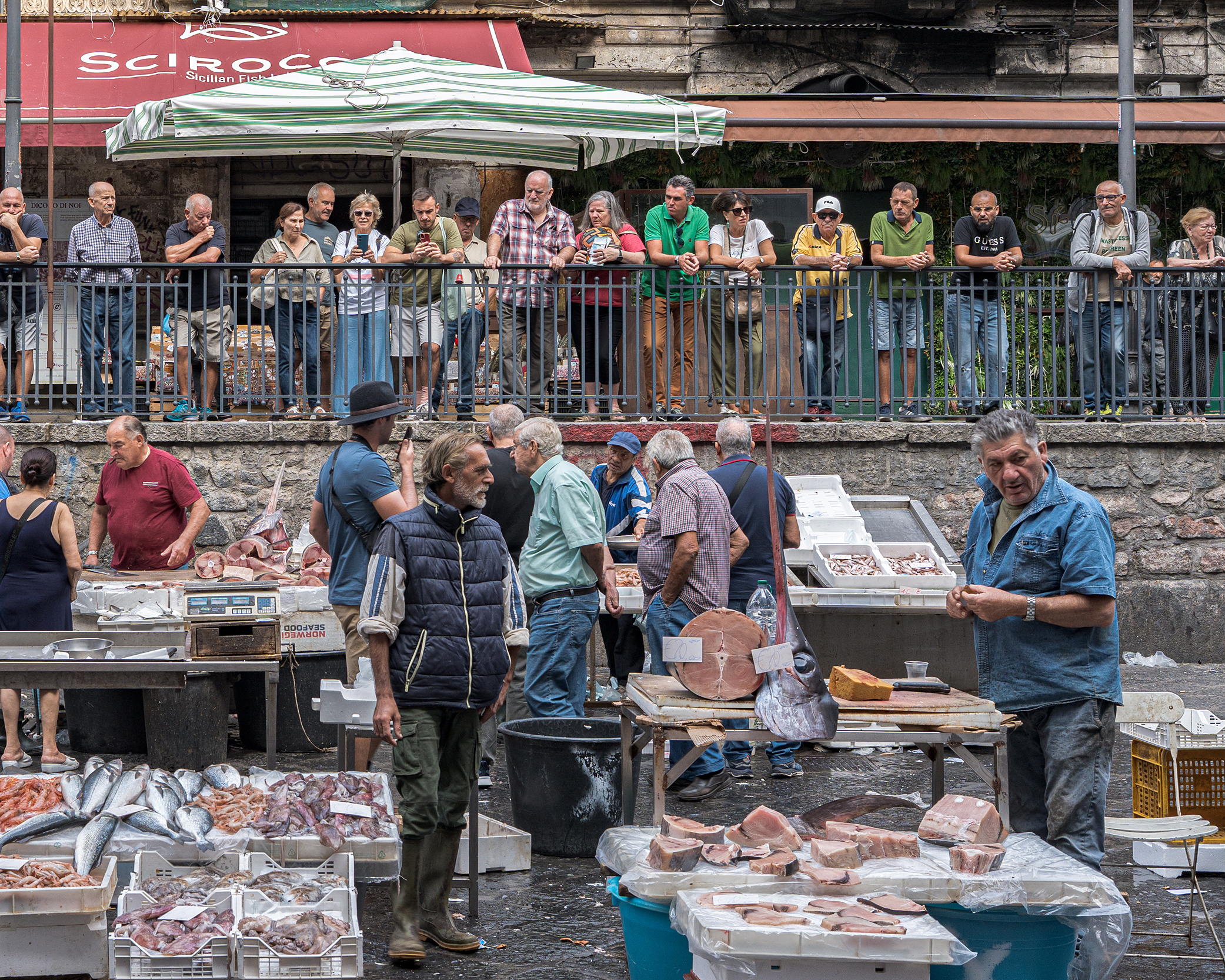 L'attesa del ribasso