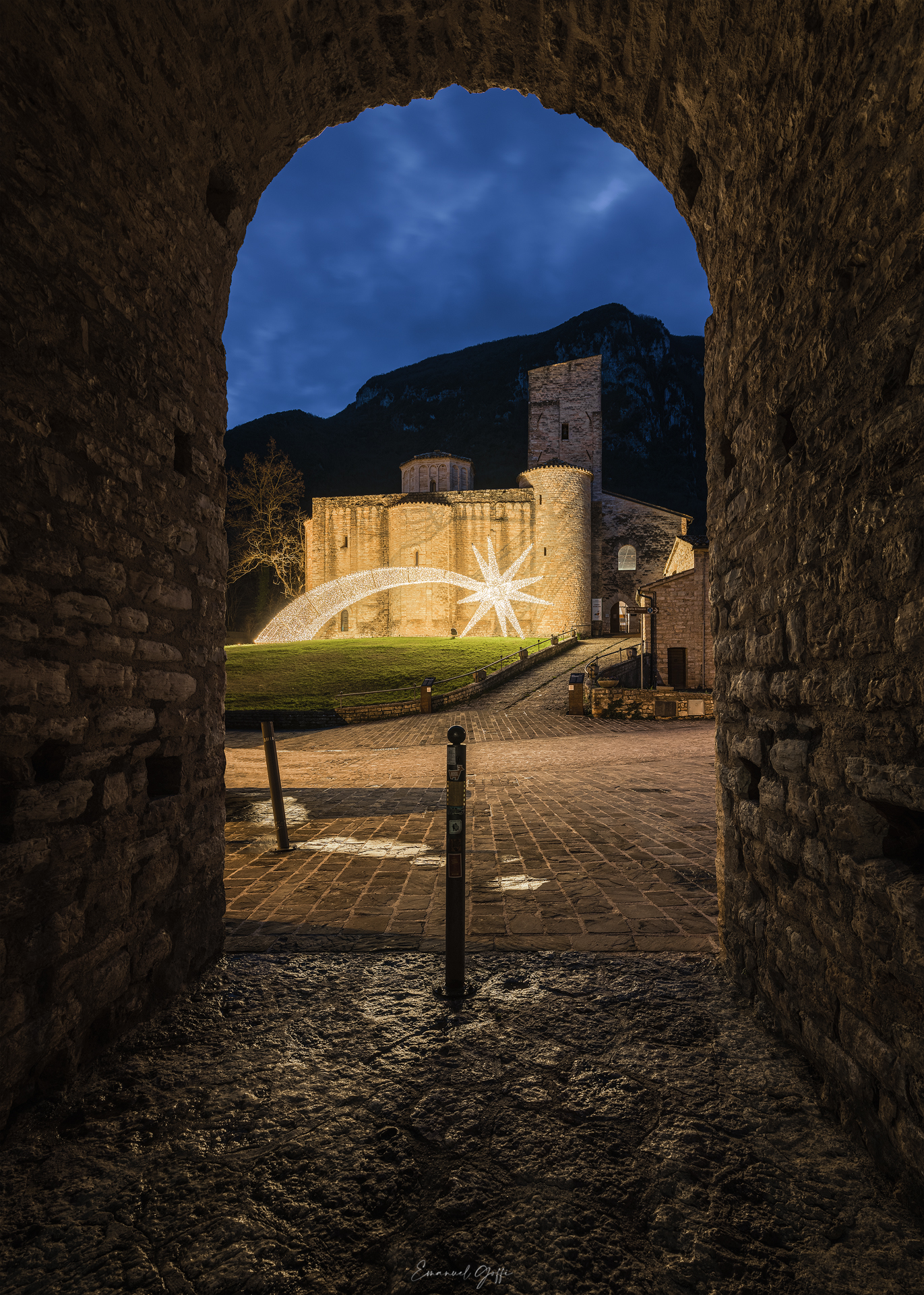 San Vittore alle Chiuse - Genga