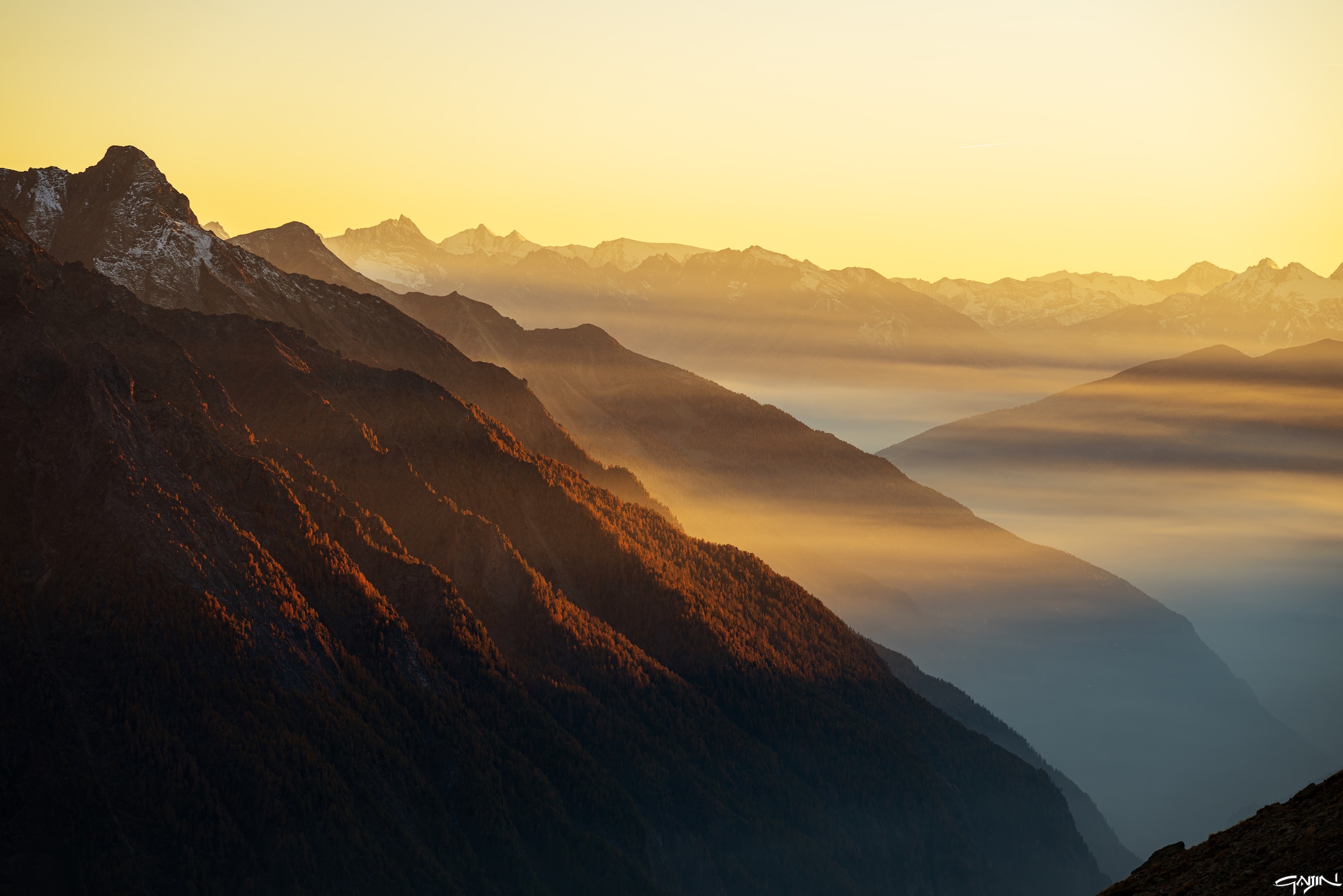 Luce al tramonto