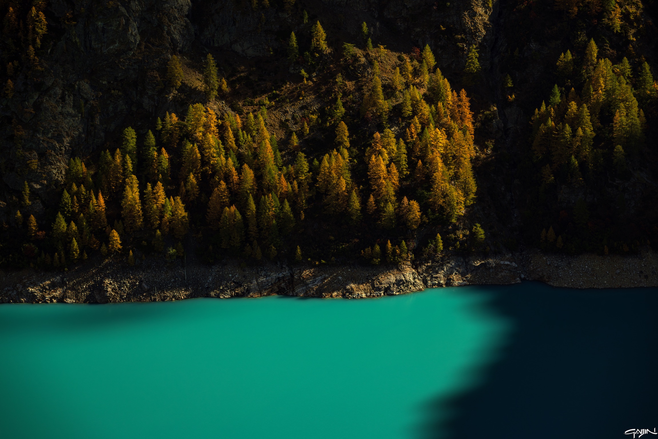 Luce sul lago