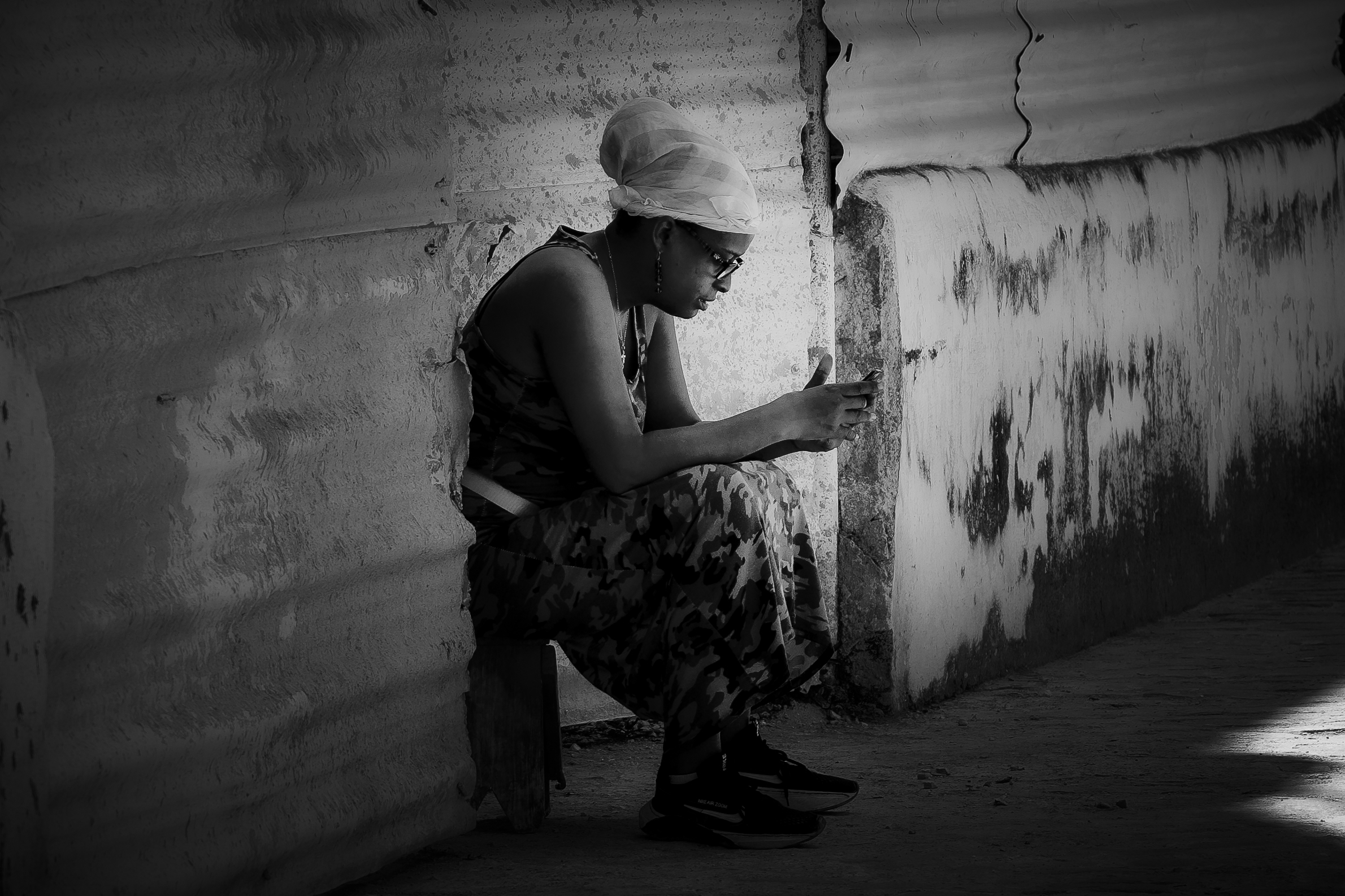 A smartphone to search for a better world...