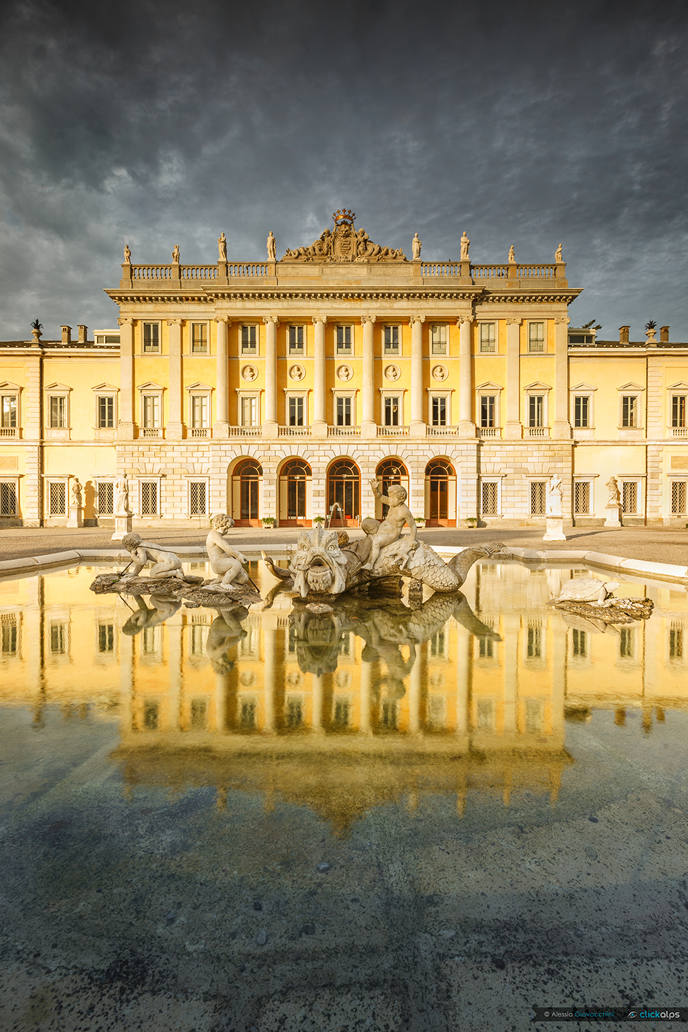 Villa Olmo allo specchio