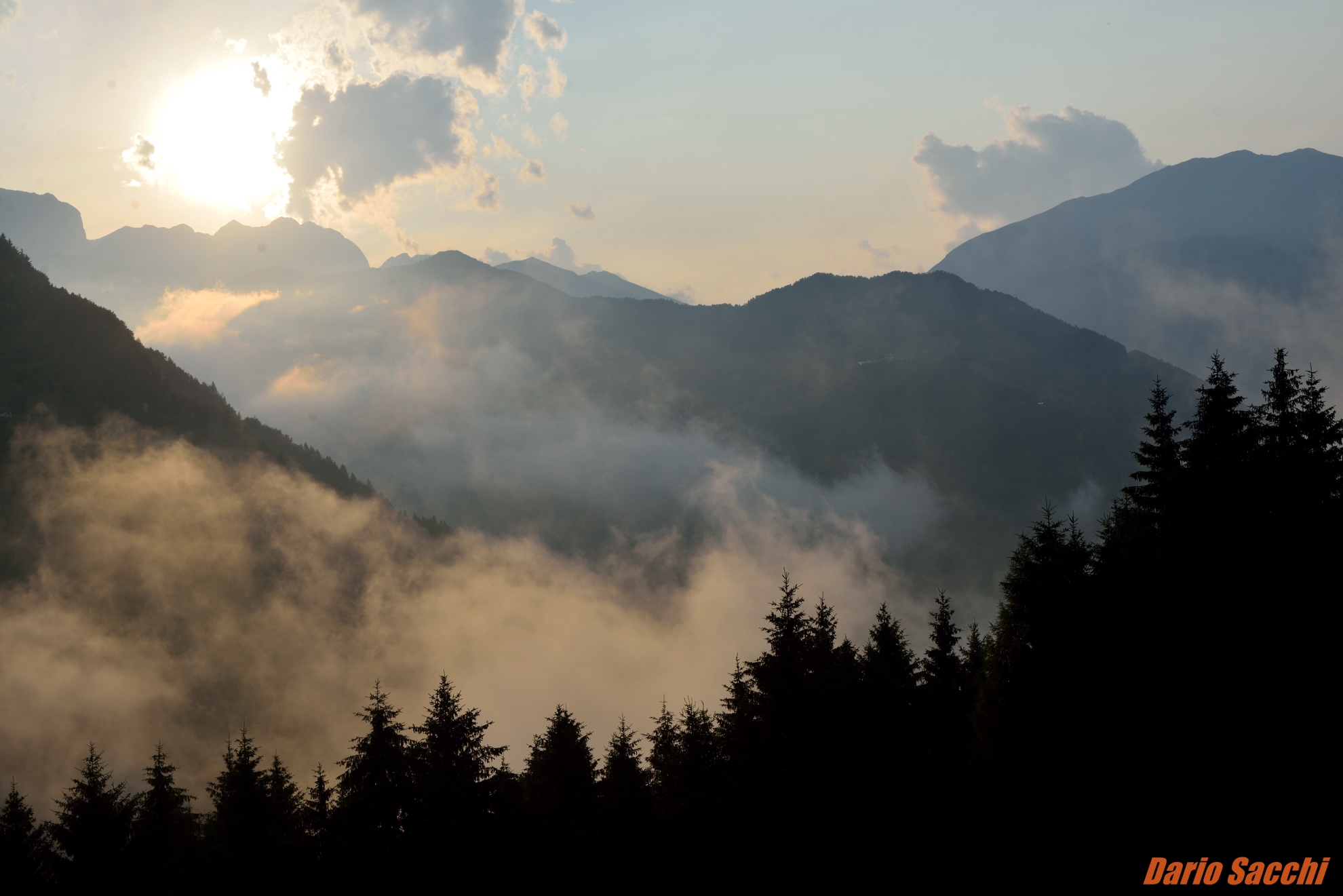 in valle al tramonto