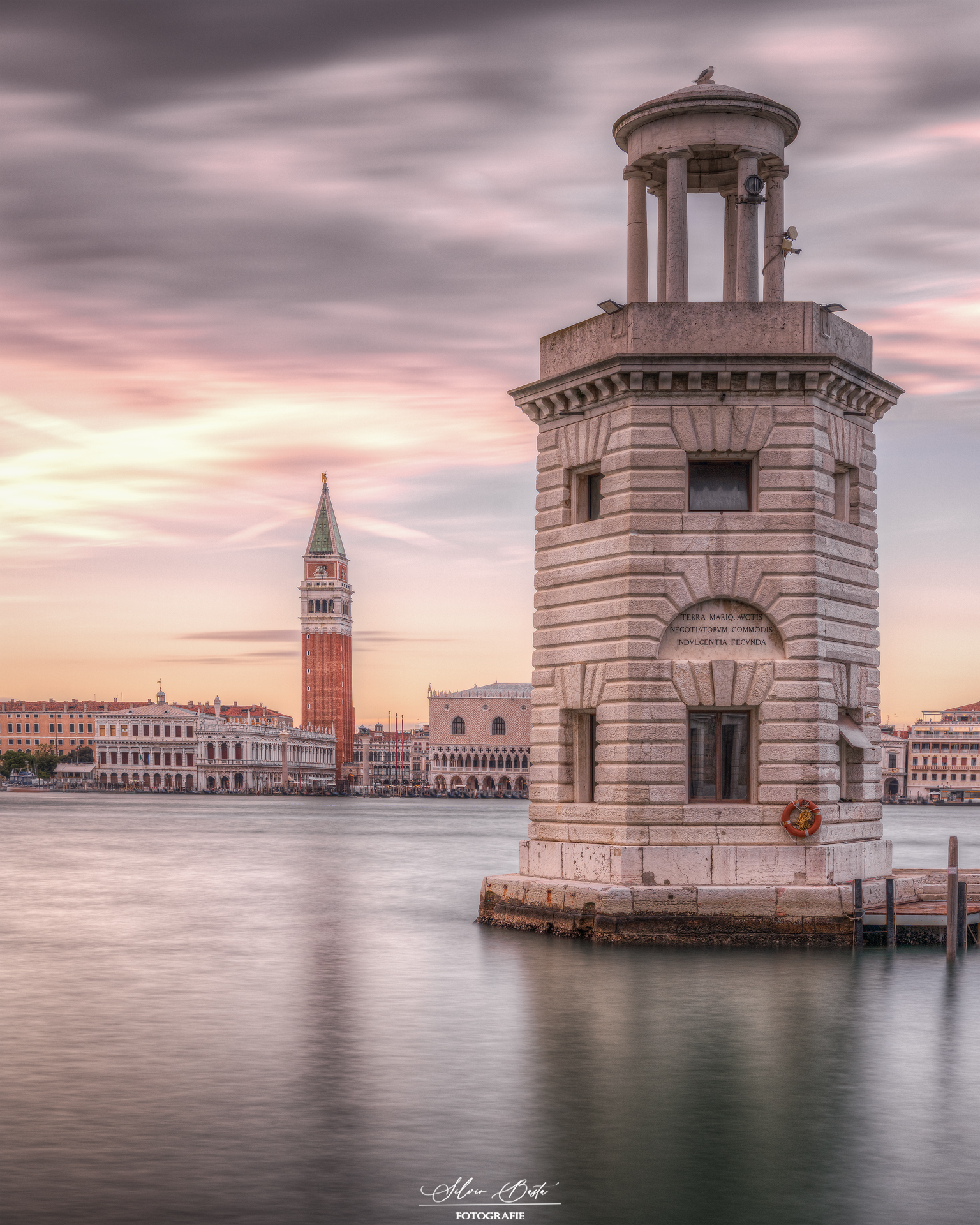 faro san giorgio maggiore e campanile san marco