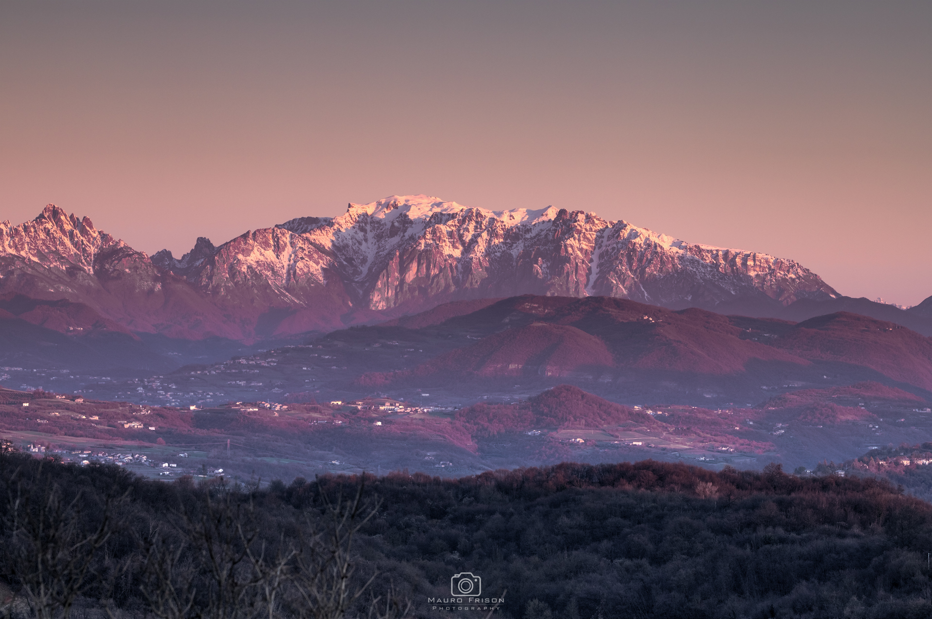 The first rays of the sun
