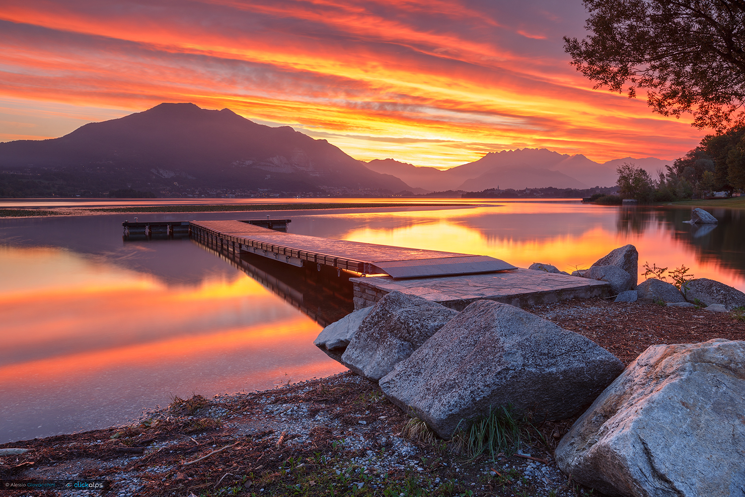 Alba fuori di testa al lago di Pusiano