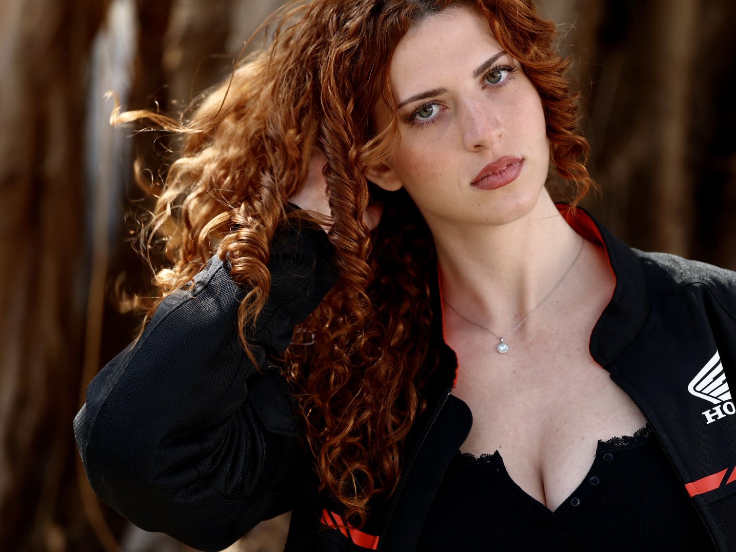 . . . Nicoletta 'a sciantosa . . .