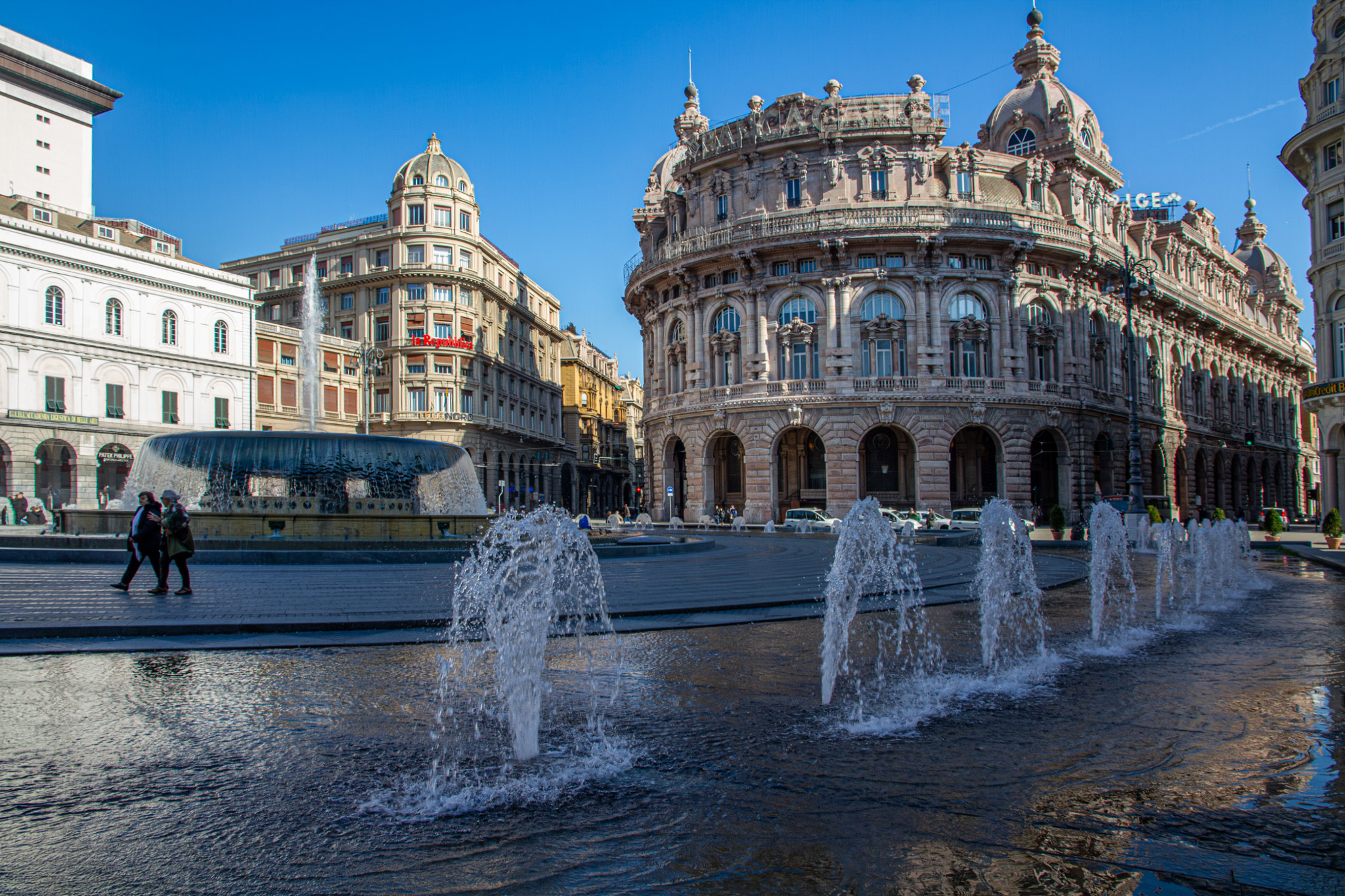 genova   piazza Raffaele De Ferrari