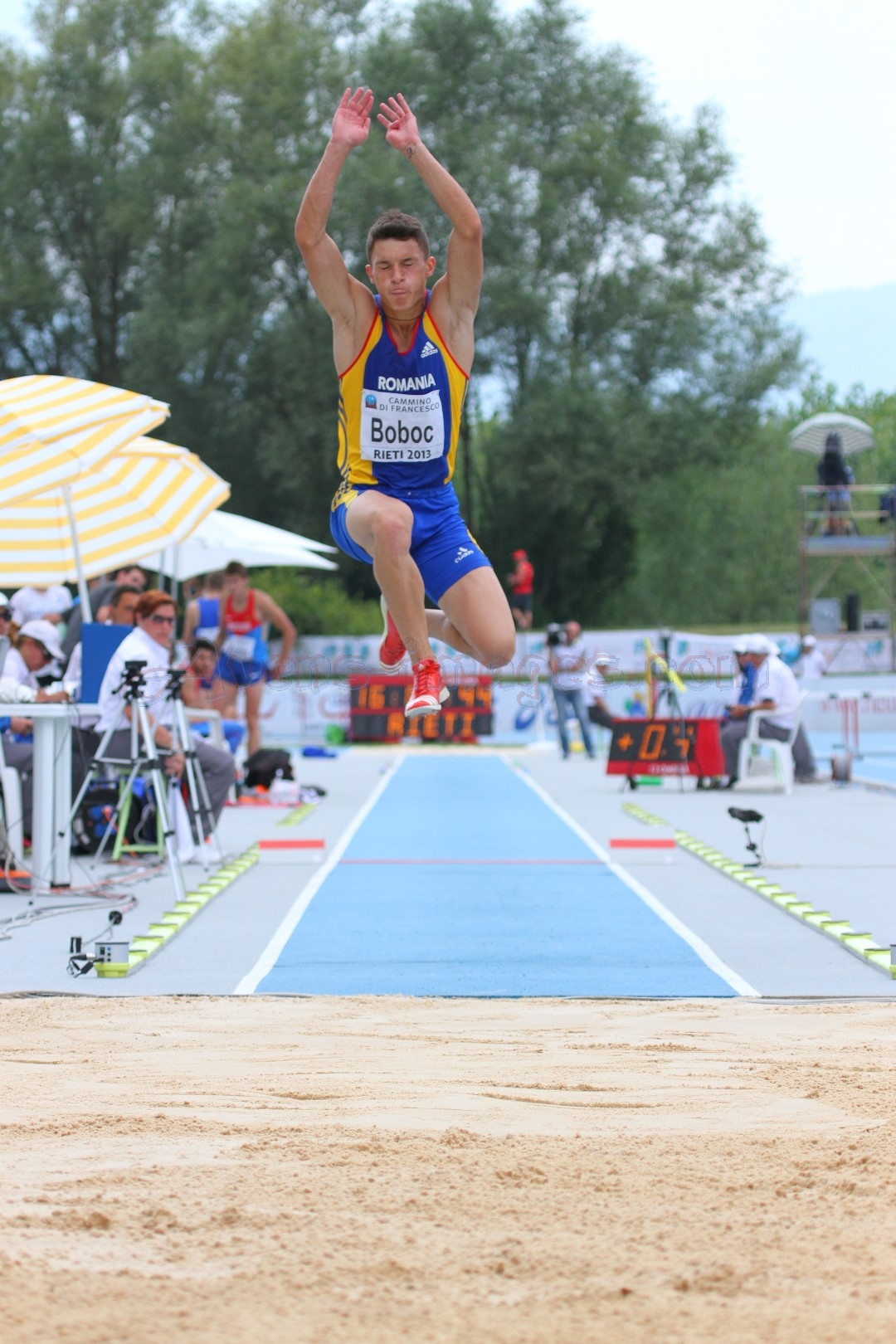 € Junior Rieti 2013