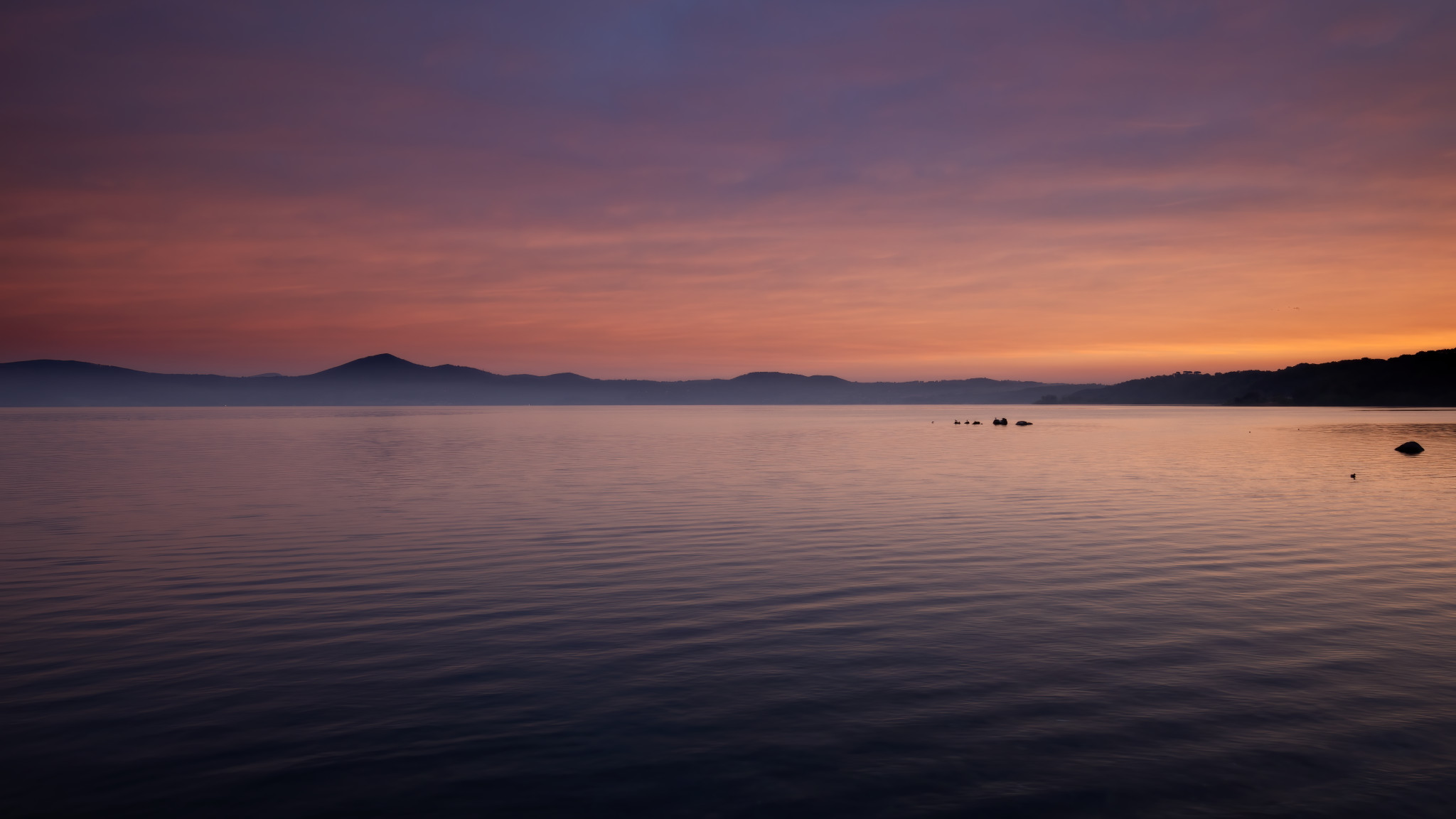 Colors on the lake