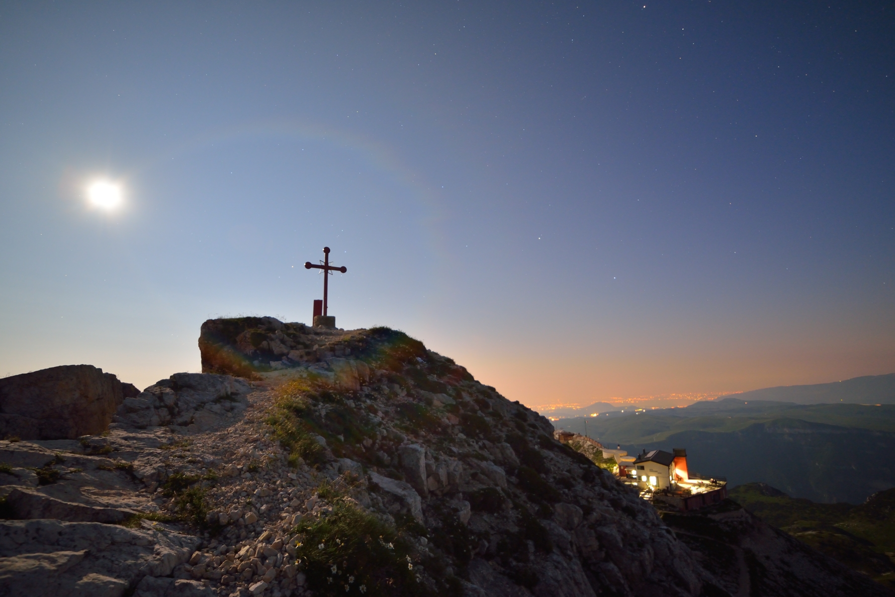 Cima Carega e Rif. Fraccaroli by night