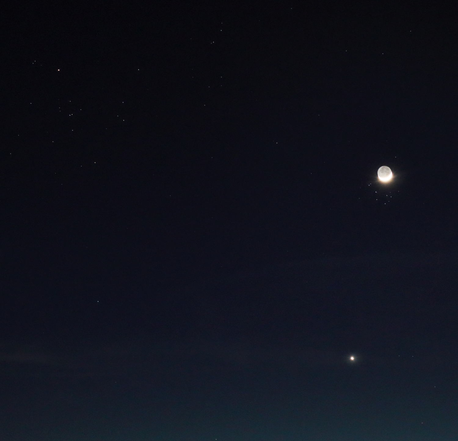 Congiunzione Luna-Pleiadi