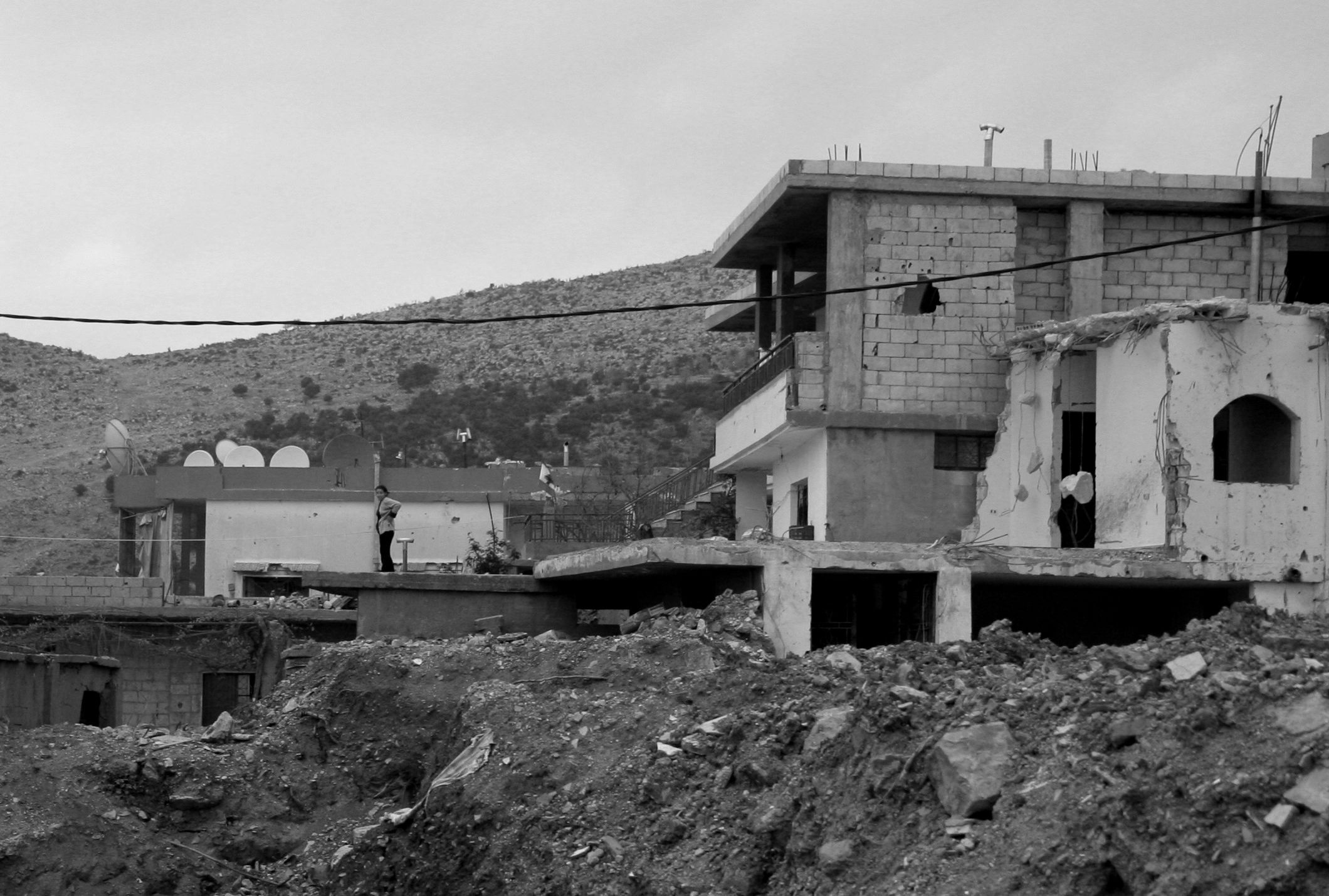 Living on the edge - after the bombs (lebanon)