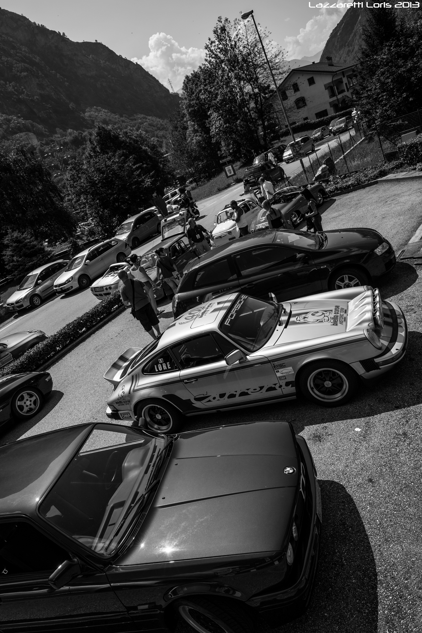 A glimpse of parking