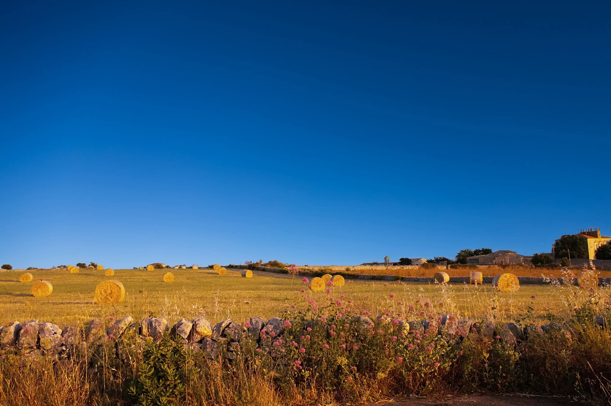 Sheaves plain of Ragusa