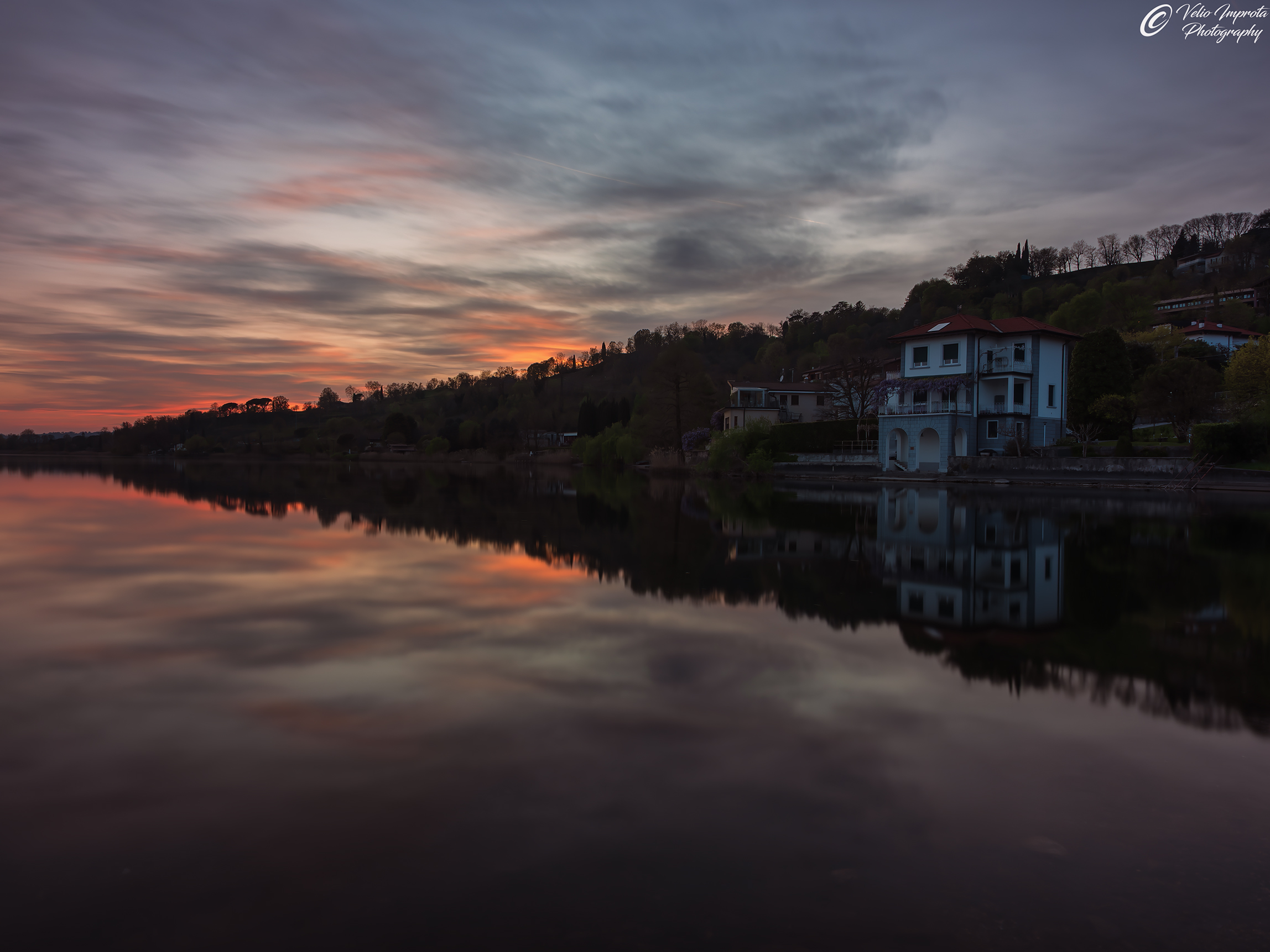 Tramonto a Pusiano