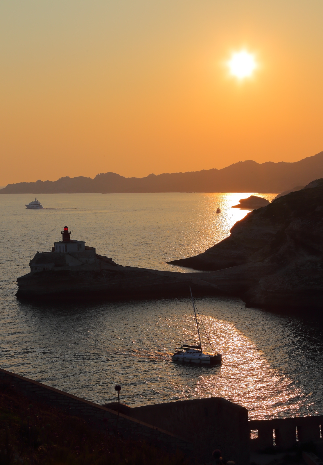 Rientro al porto, al tramonto